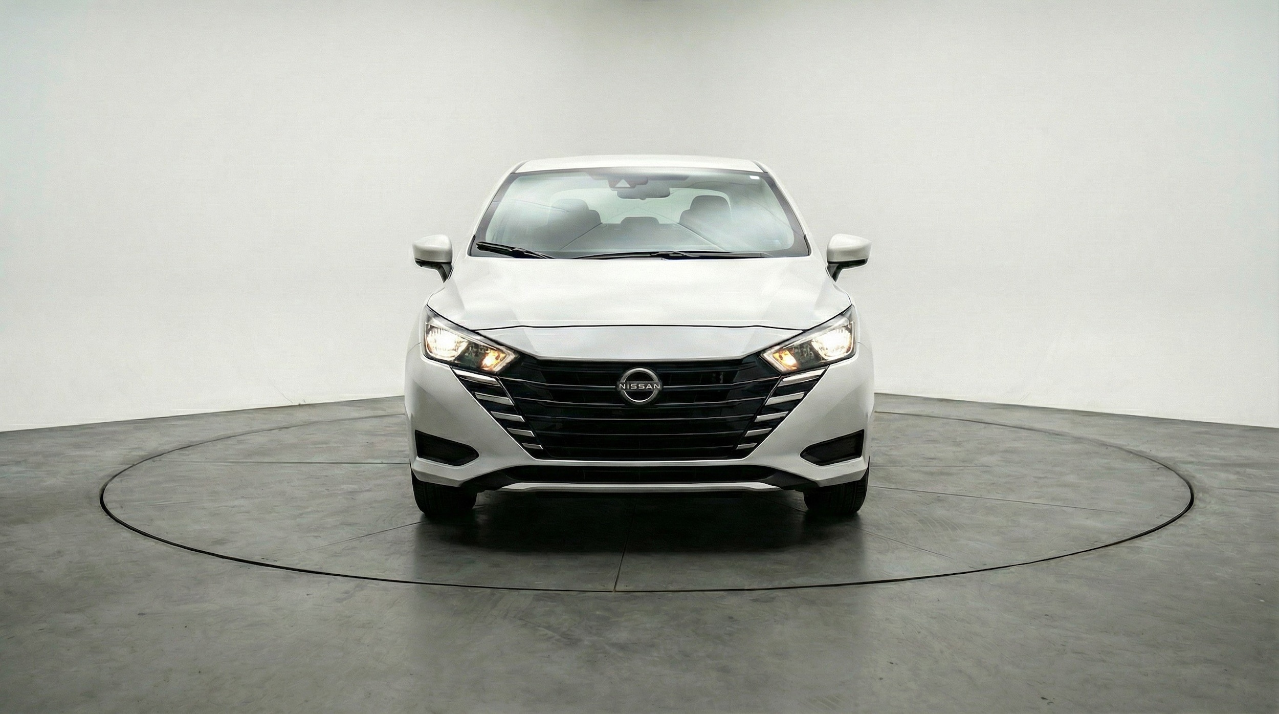 Thumbnail: 2025 Nissan Versa - 2