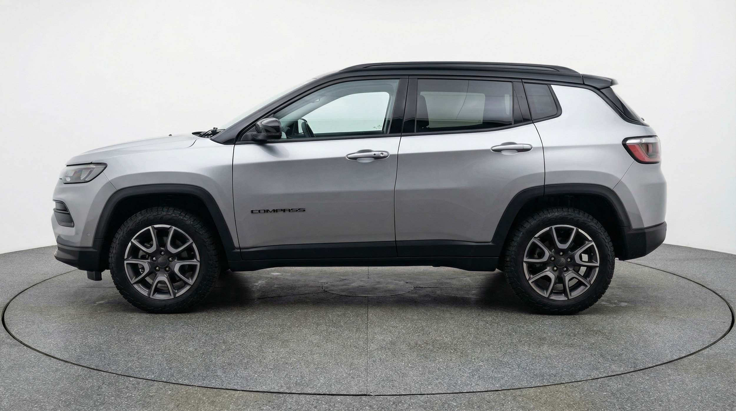 Thumbnail: 2025 Jeep Compass - 4