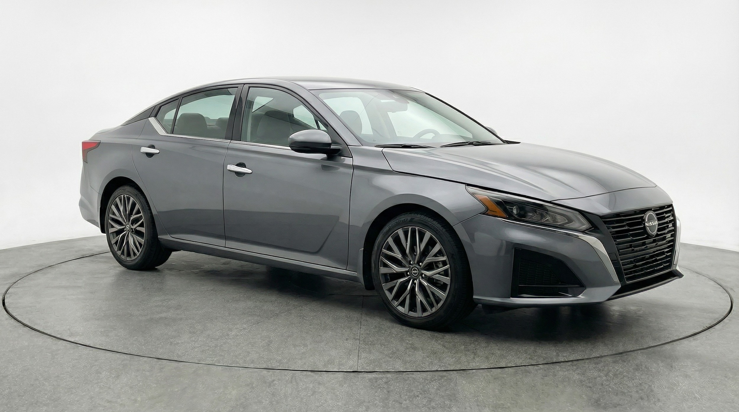 Thumbnail: 2025 Nissan Altima - 1