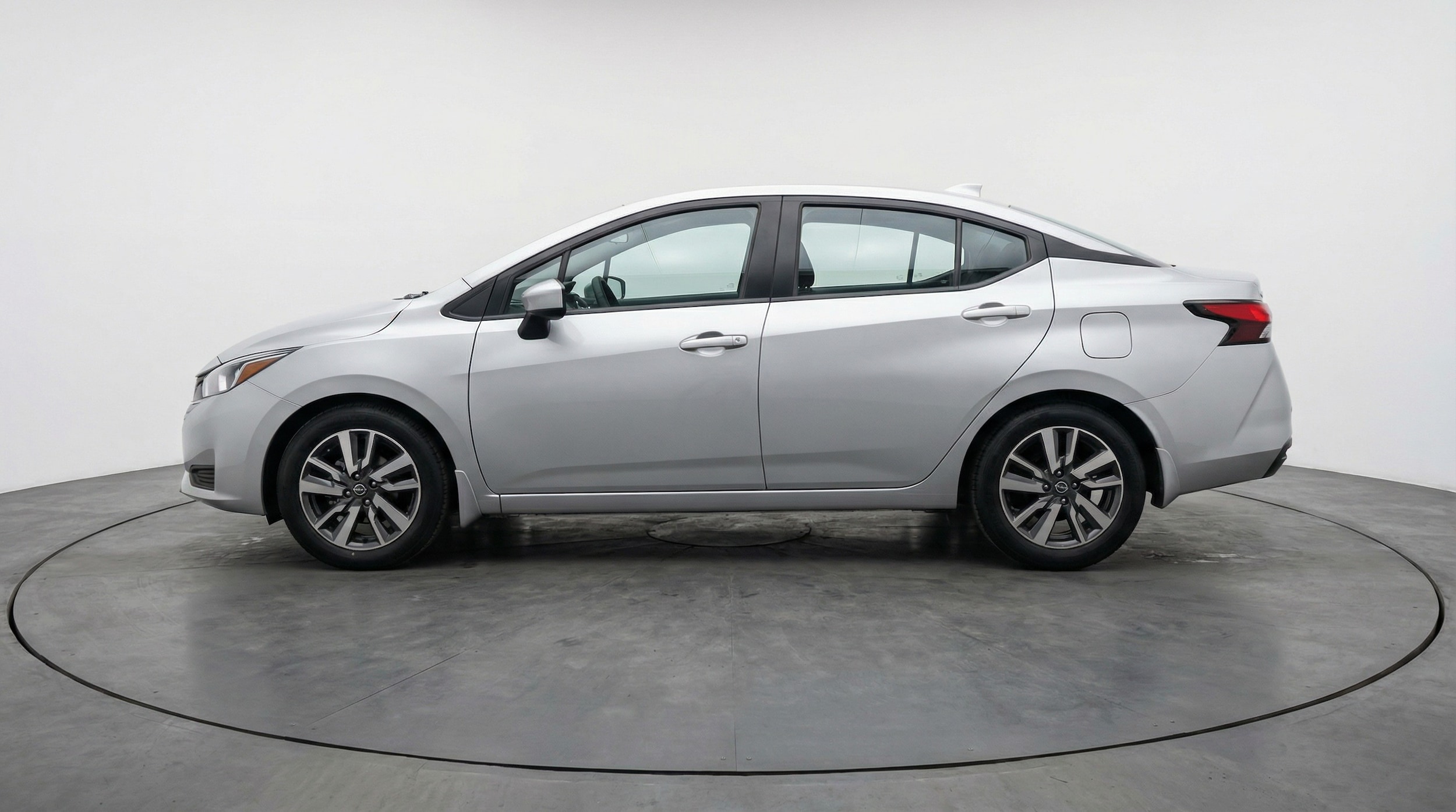 Thumbnail: 2025 Nissan Versa - 4