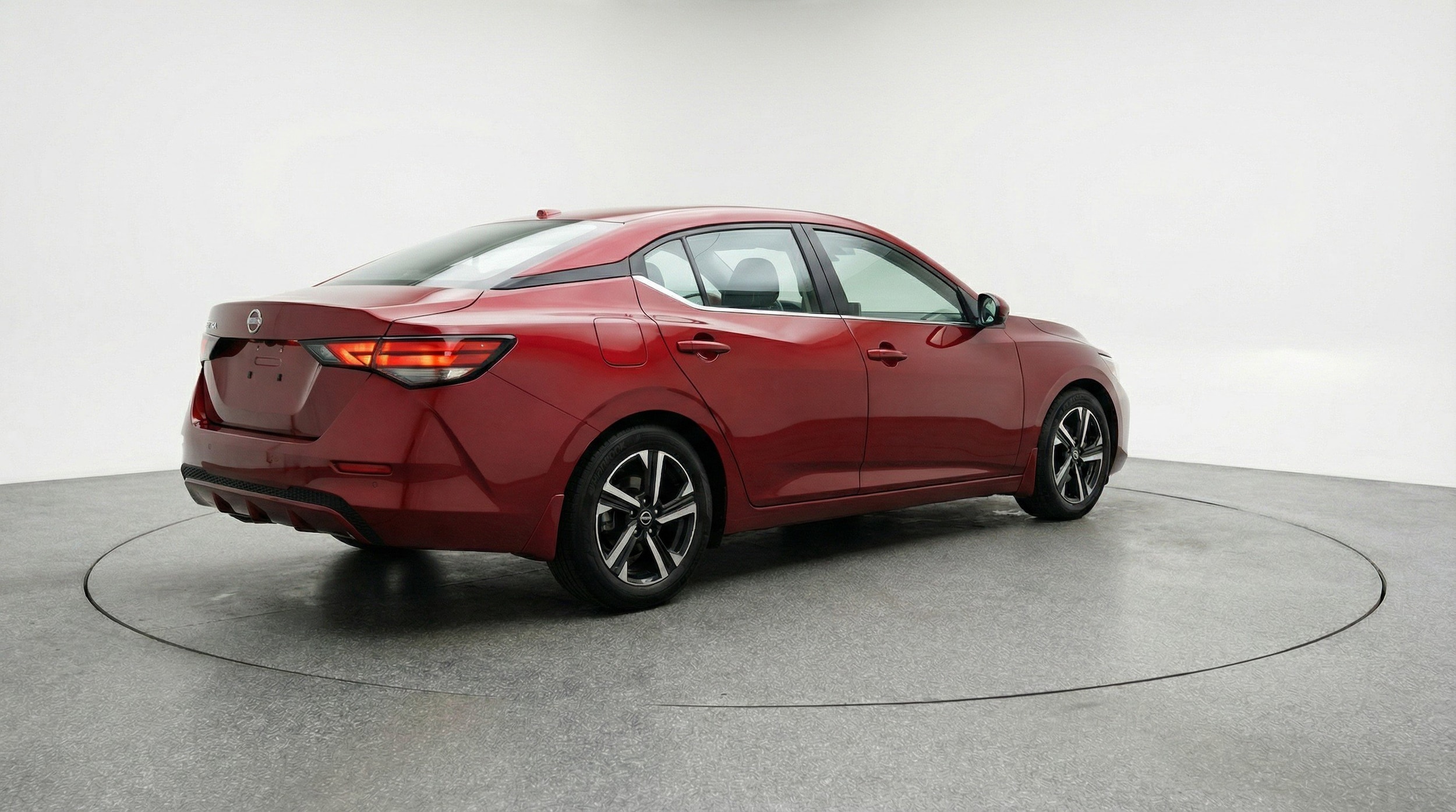 Thumbnail: 2025 Nissan Sentra - 9