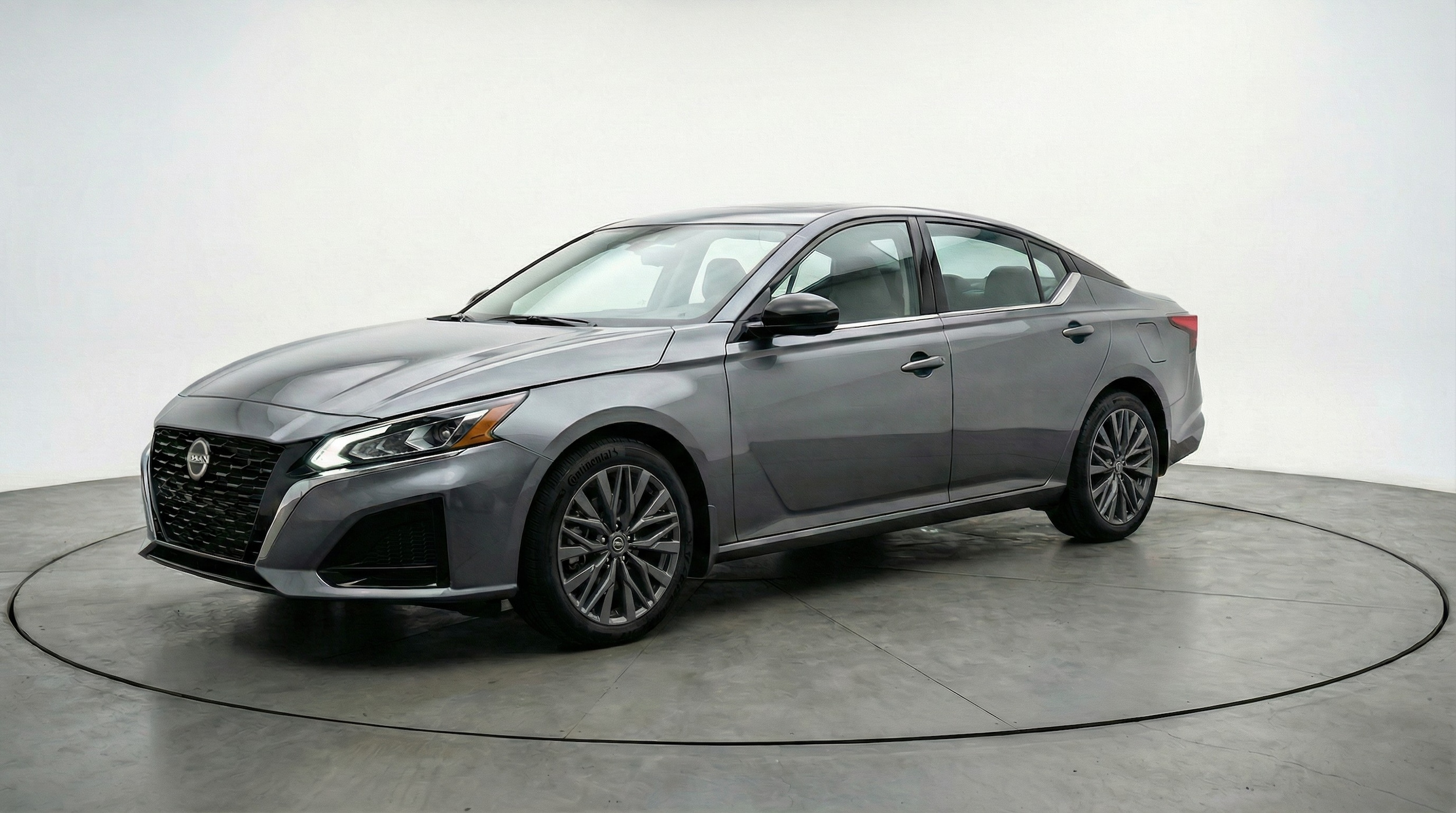 Thumbnail: 2025 Nissan Altima - 3