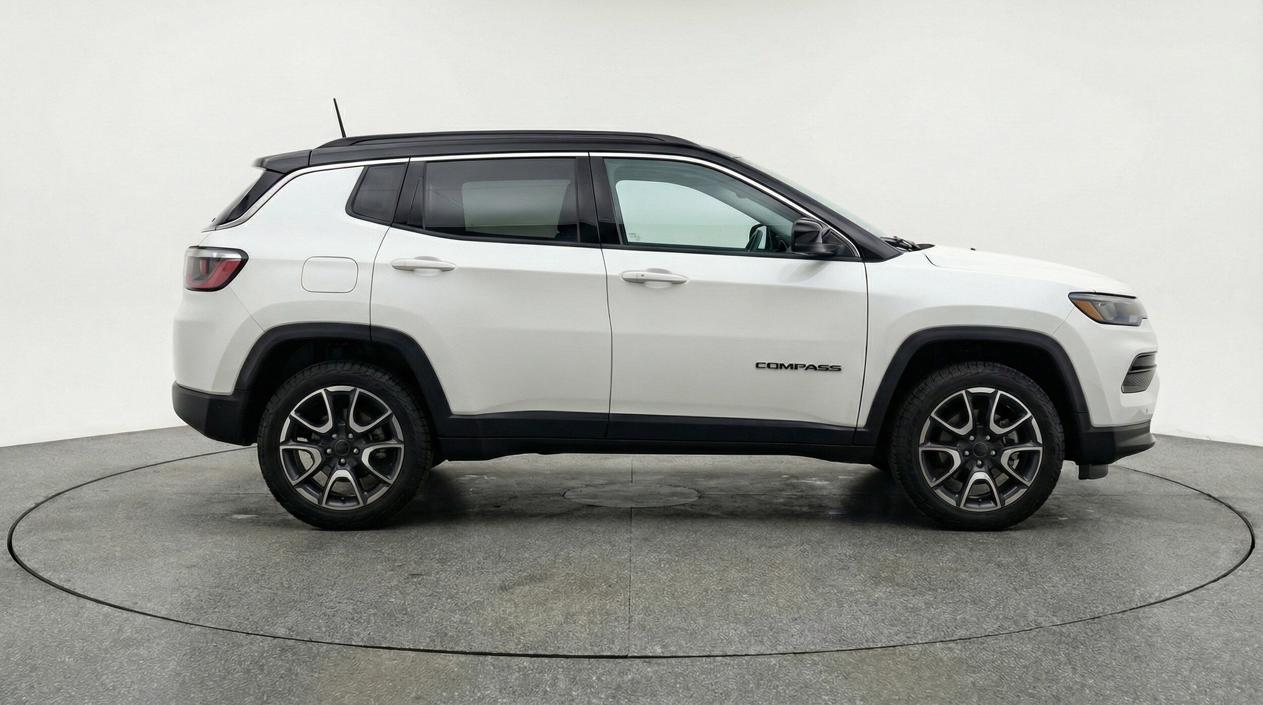Thumbnail: 2025 Jeep Compass - 11