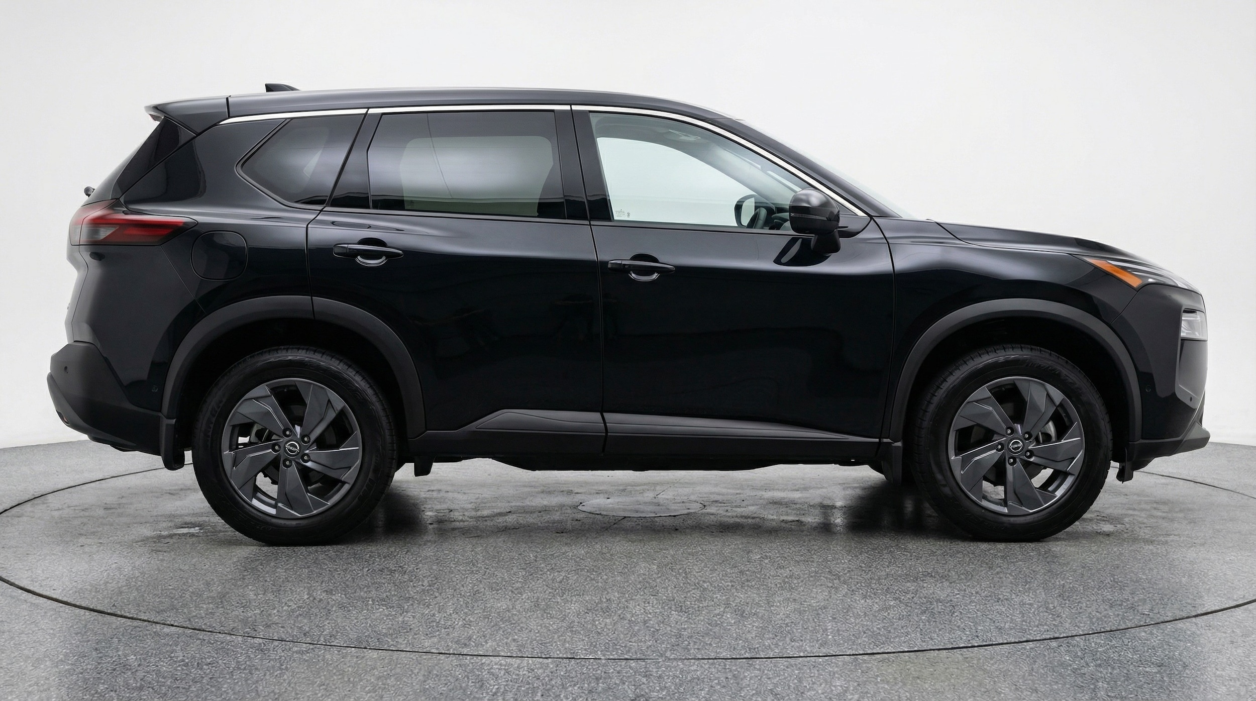 Thumbnail: 2025 Nissan Rogue - 8