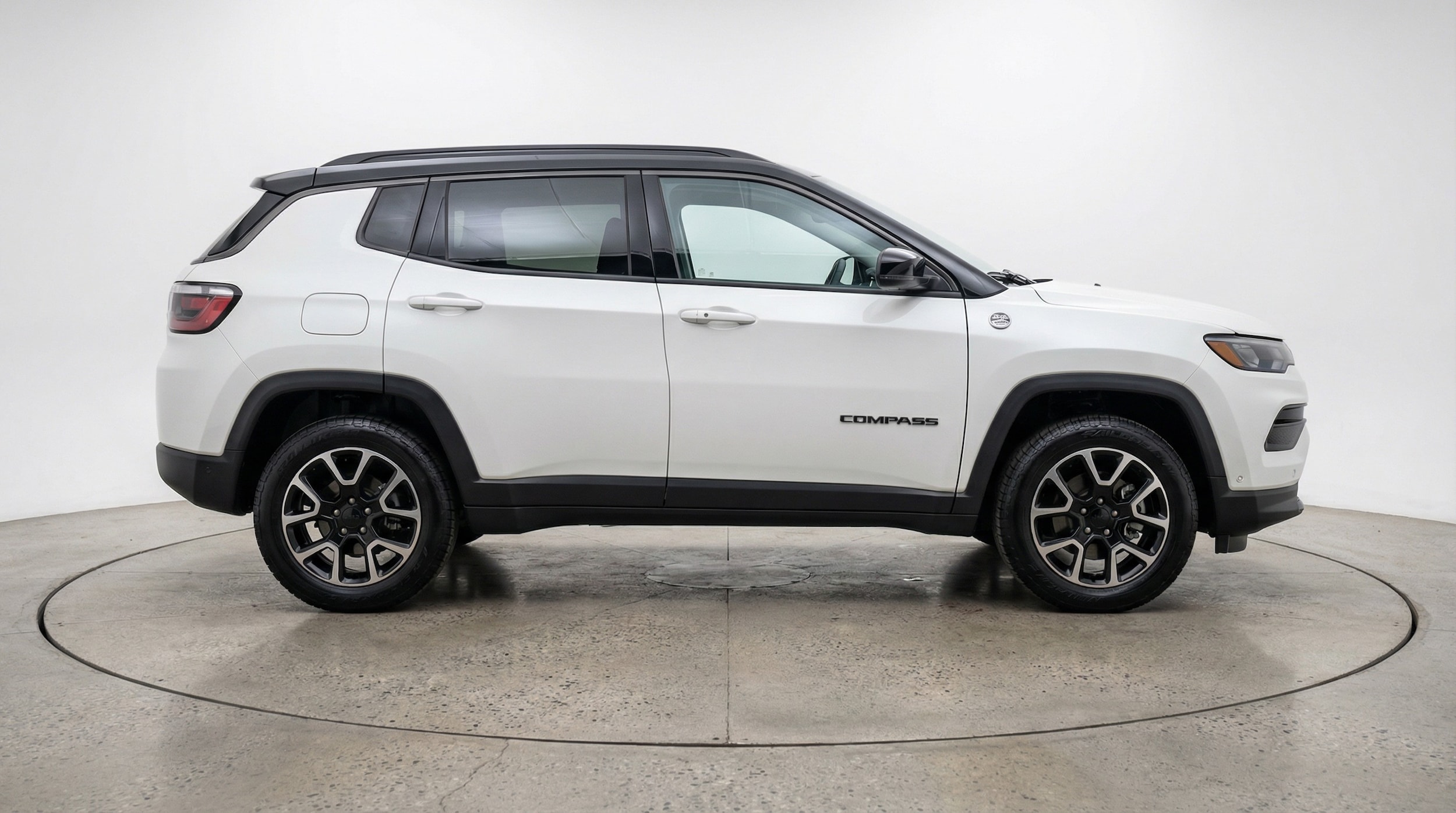 Thumbnail: 2025 Jeep Compass - 8