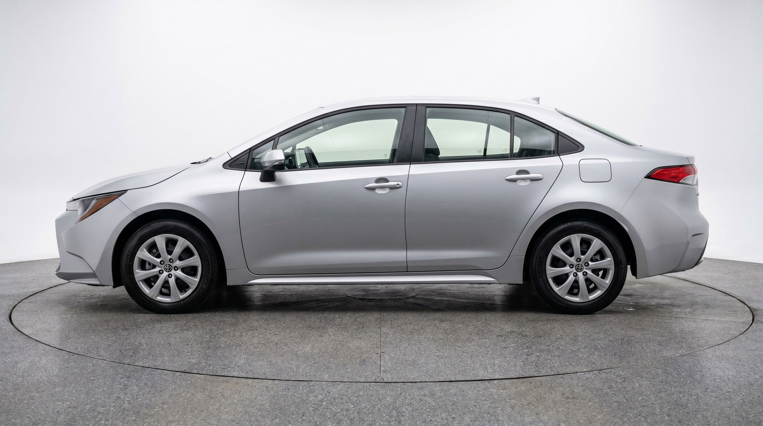 Thumbnail: 2025 Toyota Corolla - 5