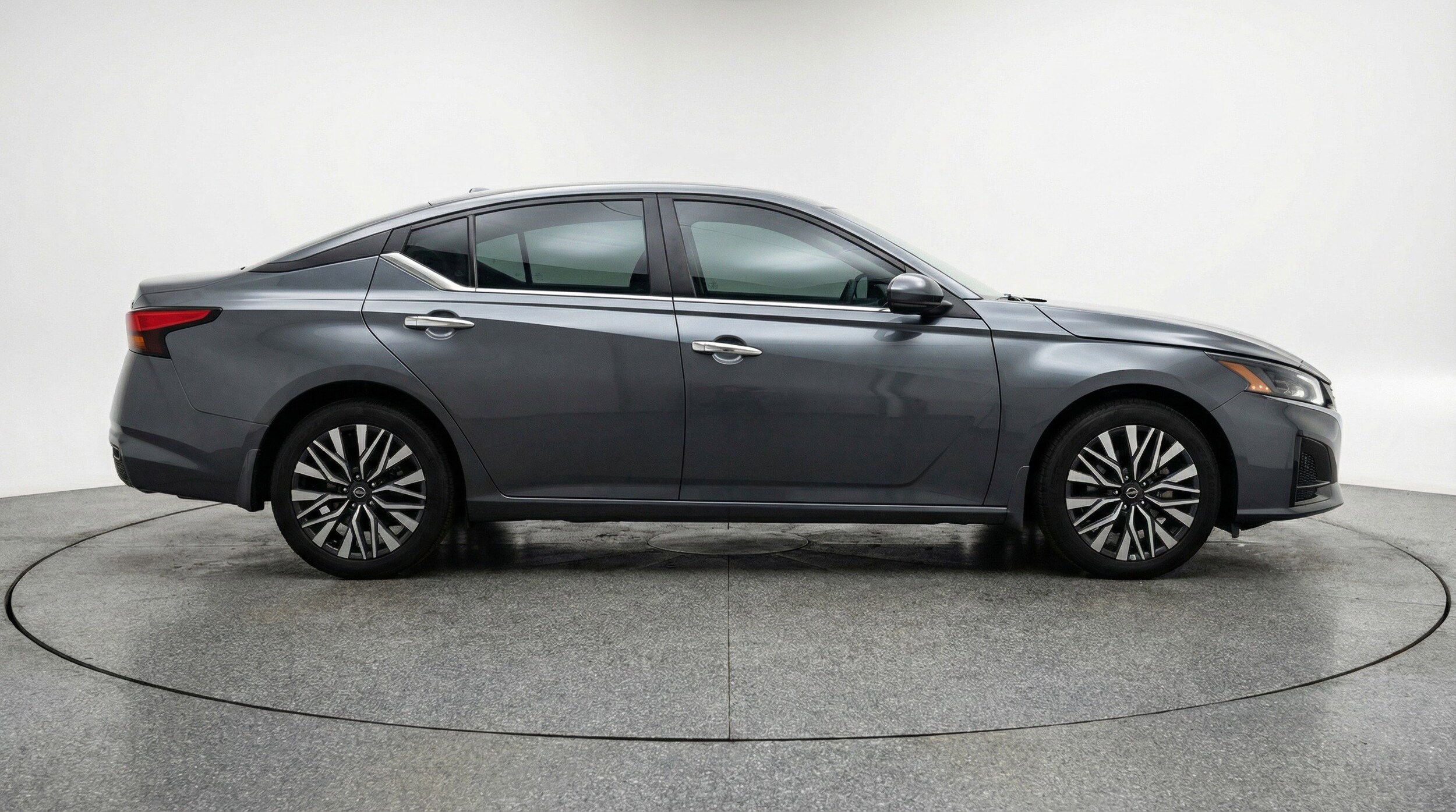 Thumbnail: 2025 Nissan Altima - 11