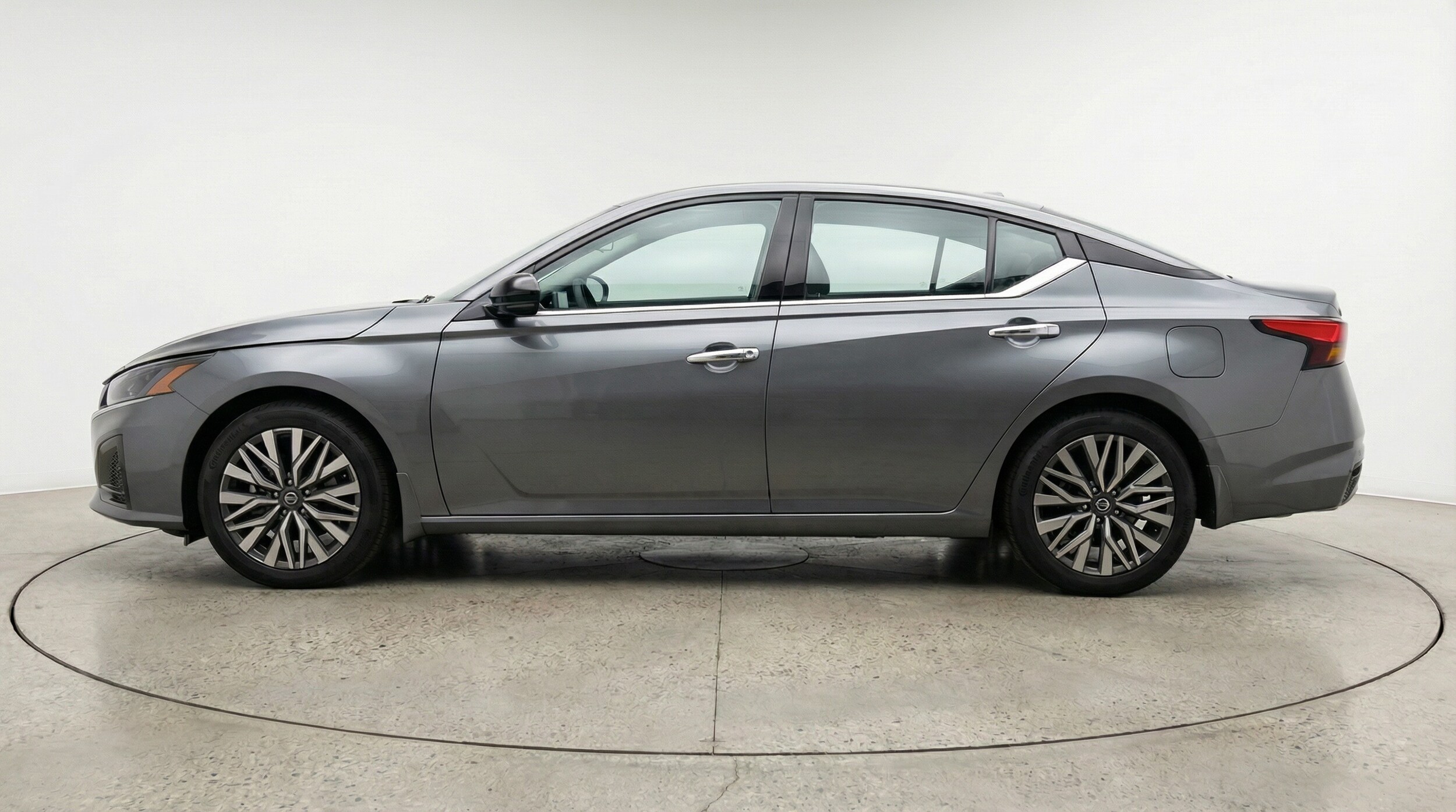 Thumbnail: 2025 Nissan Altima - 4