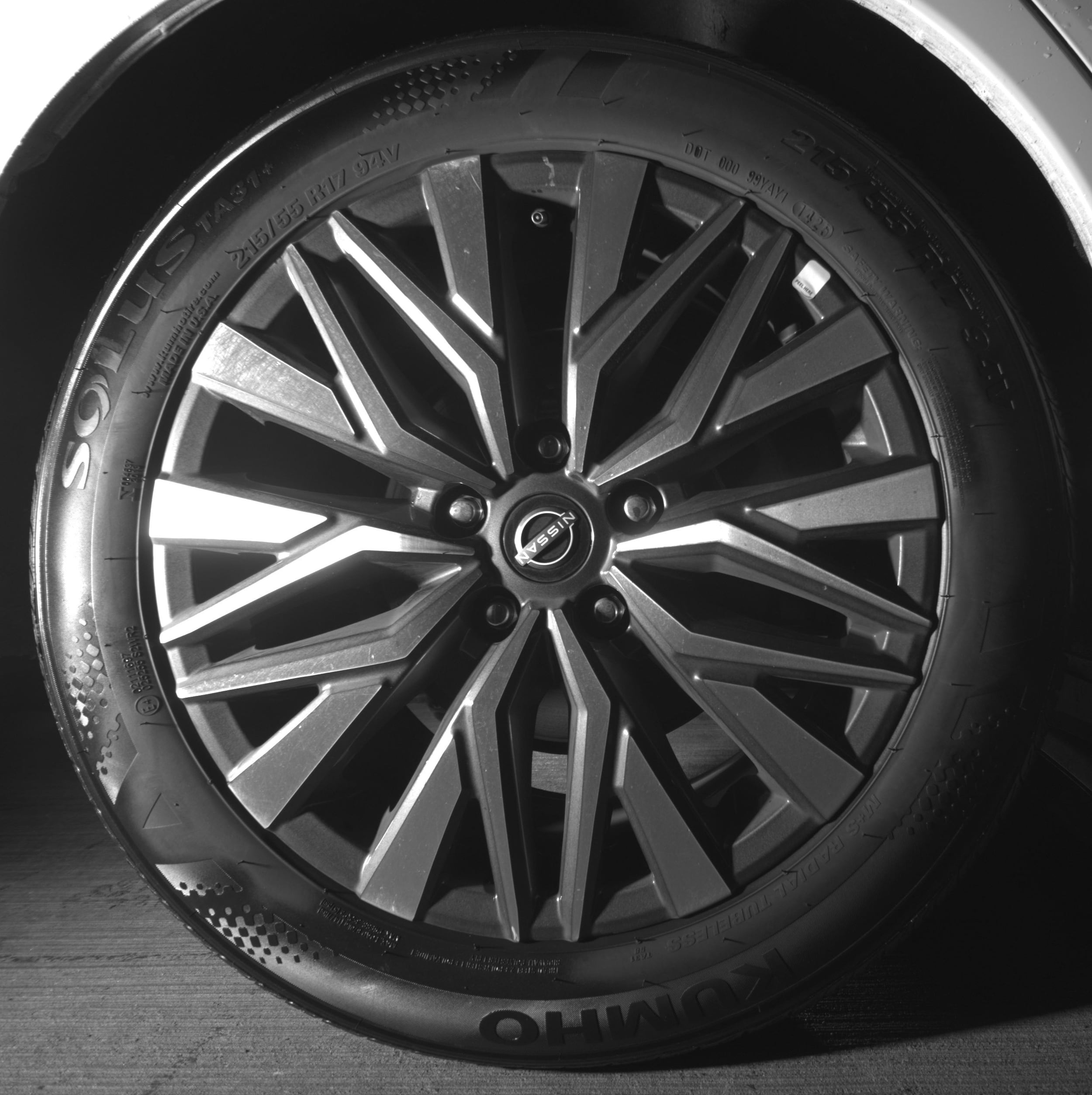 Thumbnail: 2025 Nissan Altima - 12