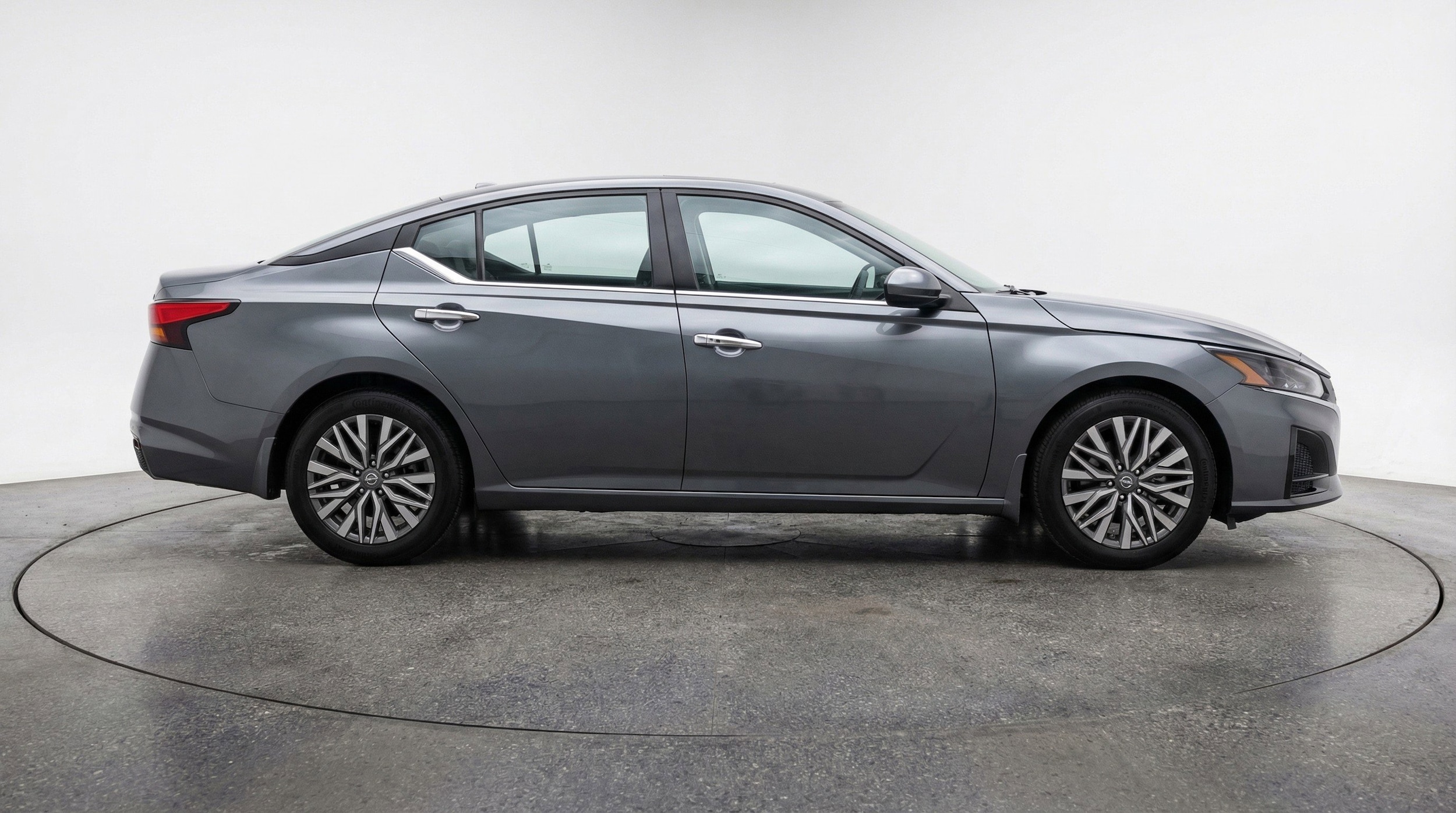 Thumbnail: 2025 Nissan Altima - 11