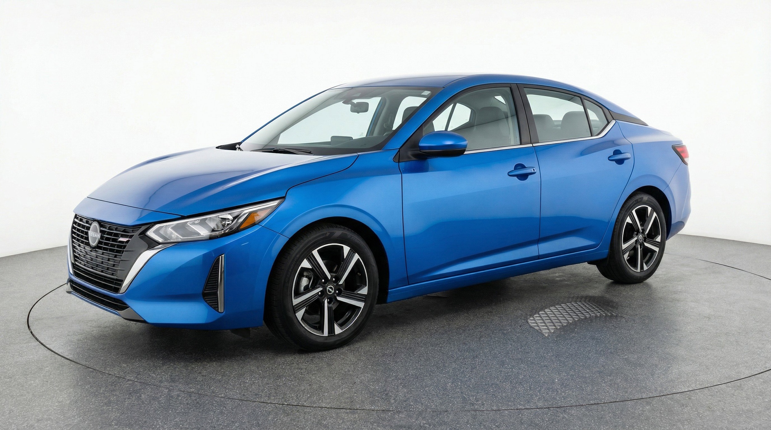 Thumbnail: 2025 Nissan Sentra - 3