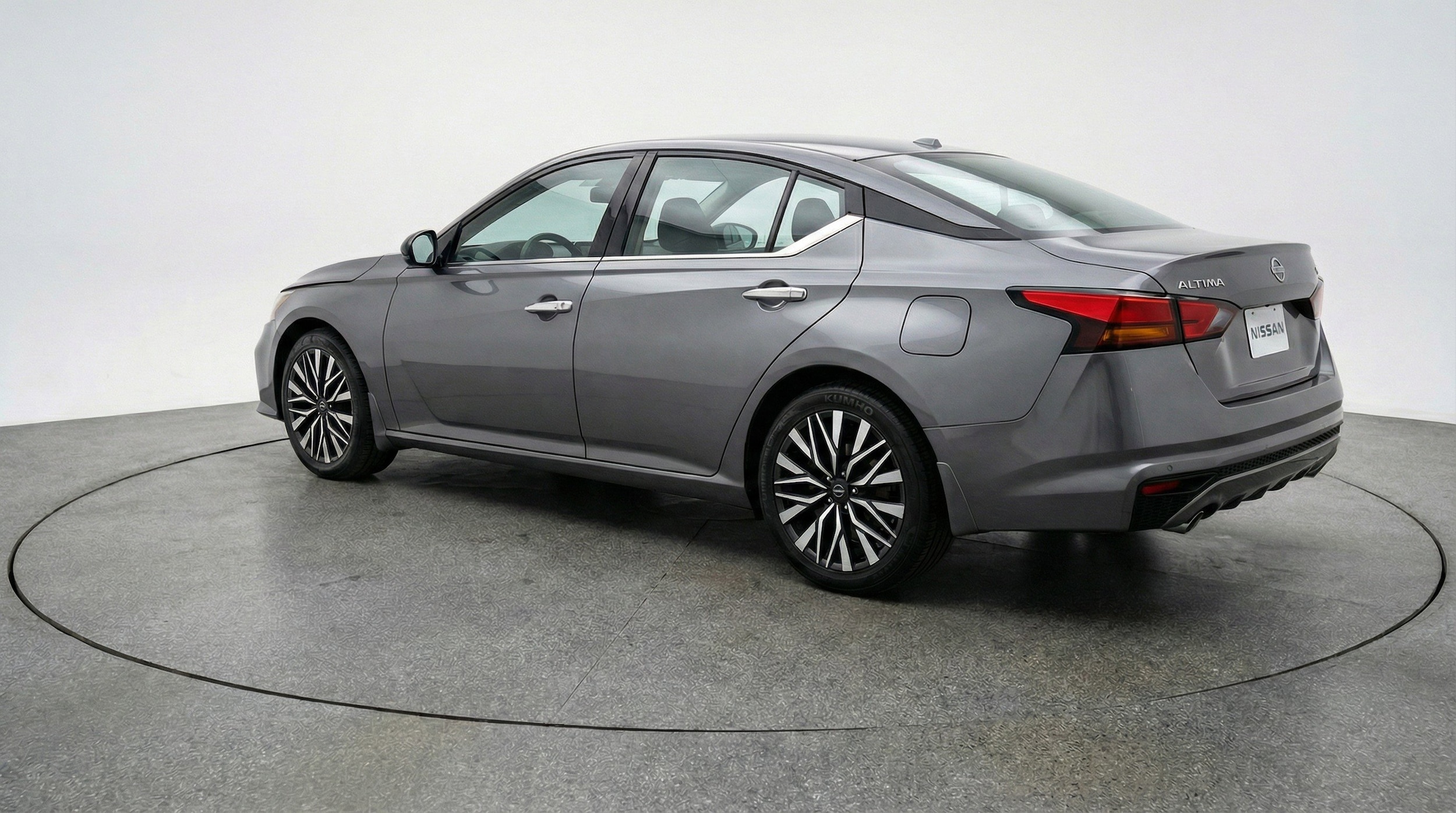 Thumbnail: 2025 Nissan Altima - 6