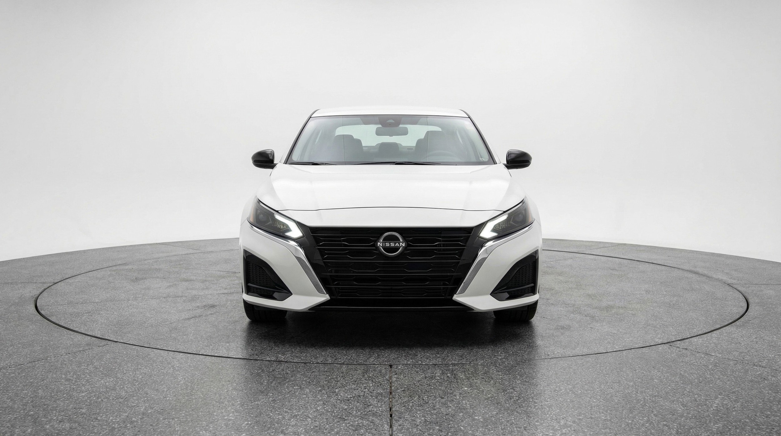 Thumbnail: 2025 Nissan Altima - 2