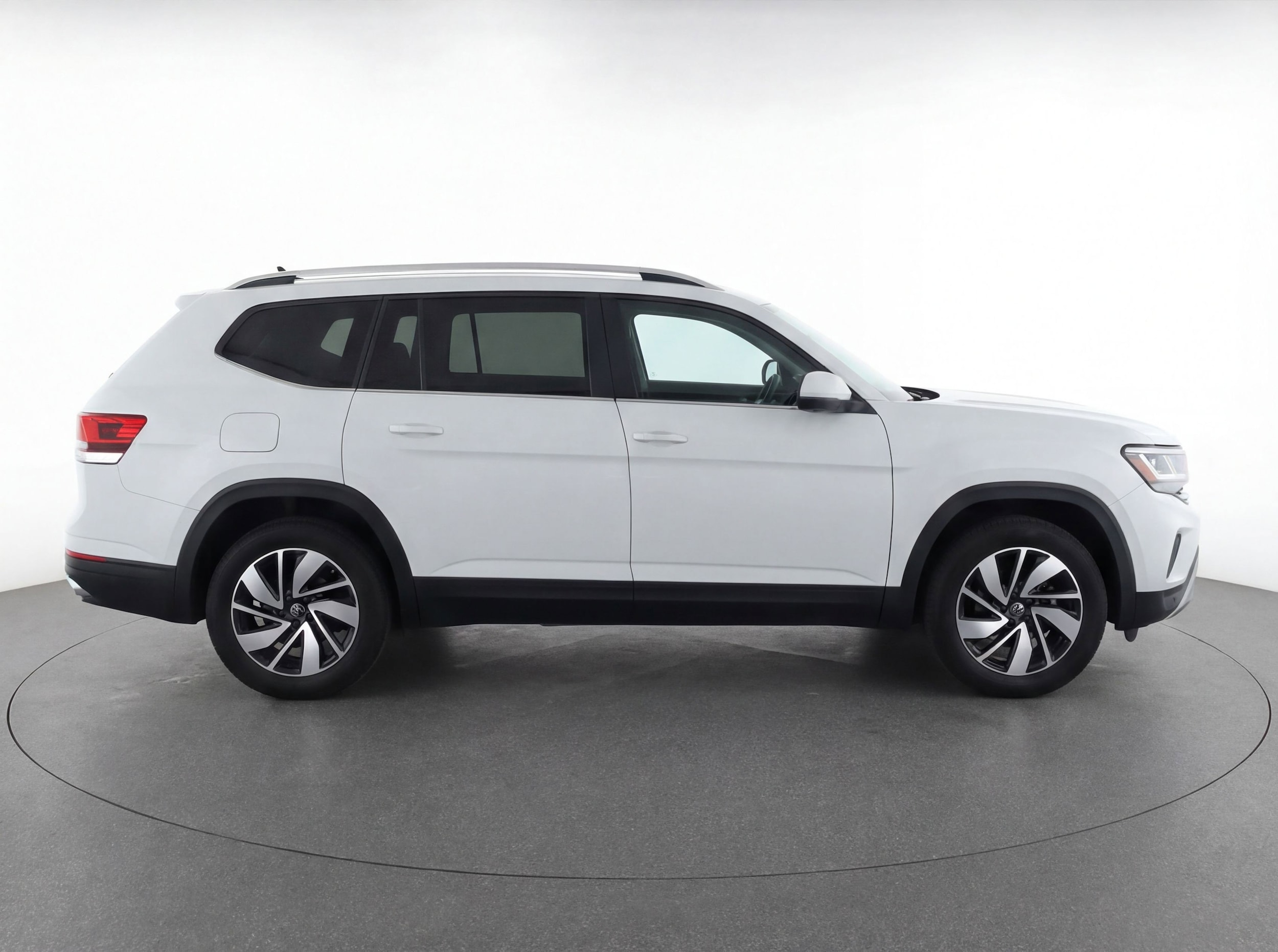Thumbnail: 2025 Volkswagen Atlas - 11