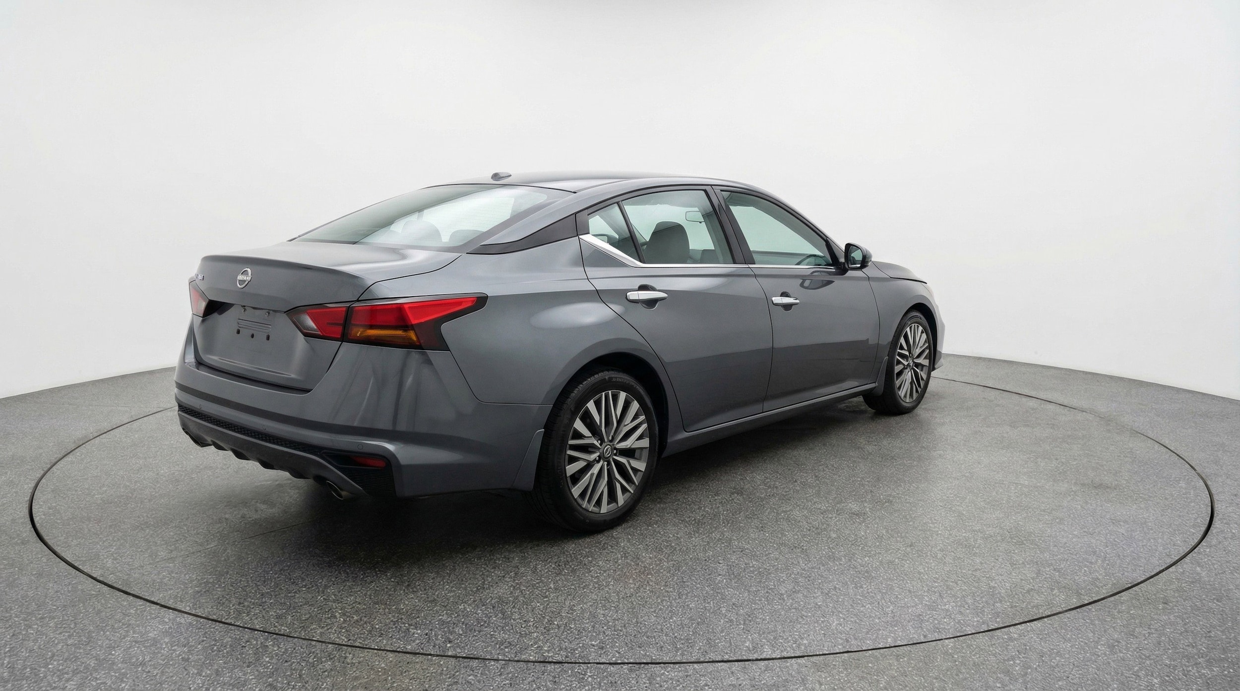 Thumbnail: 2025 Nissan Altima - 9