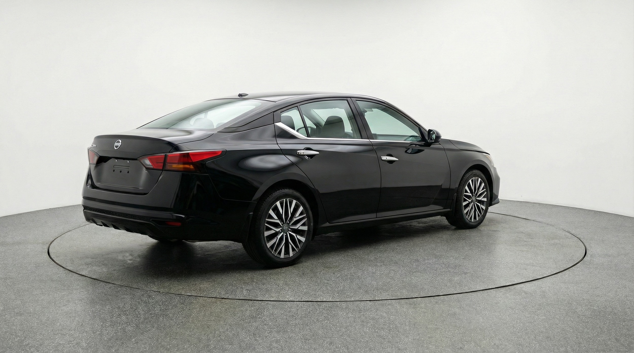 Thumbnail: 2025 Nissan Altima - 7