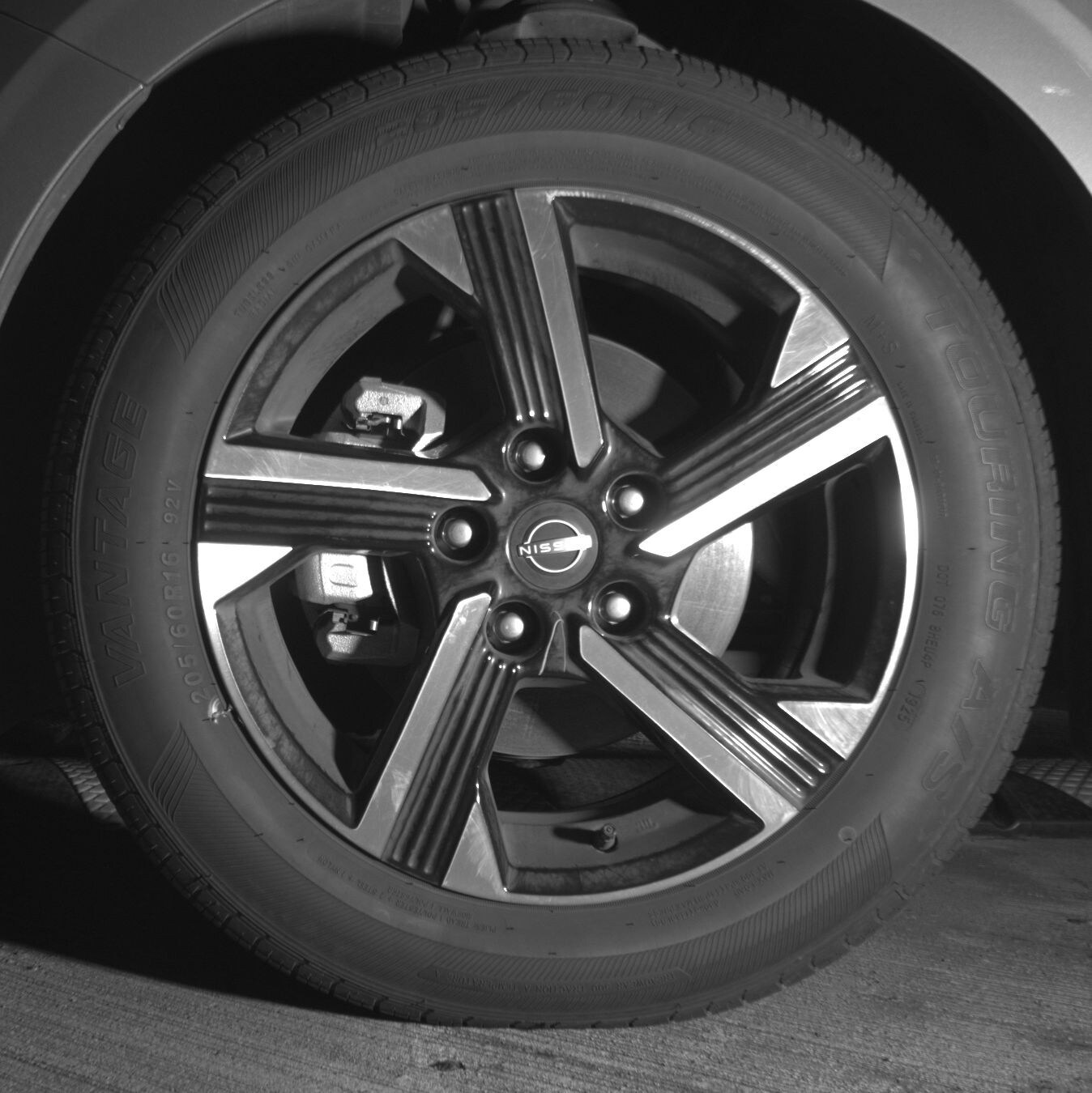 Thumbnail: 2025 Nissan Sentra - 9