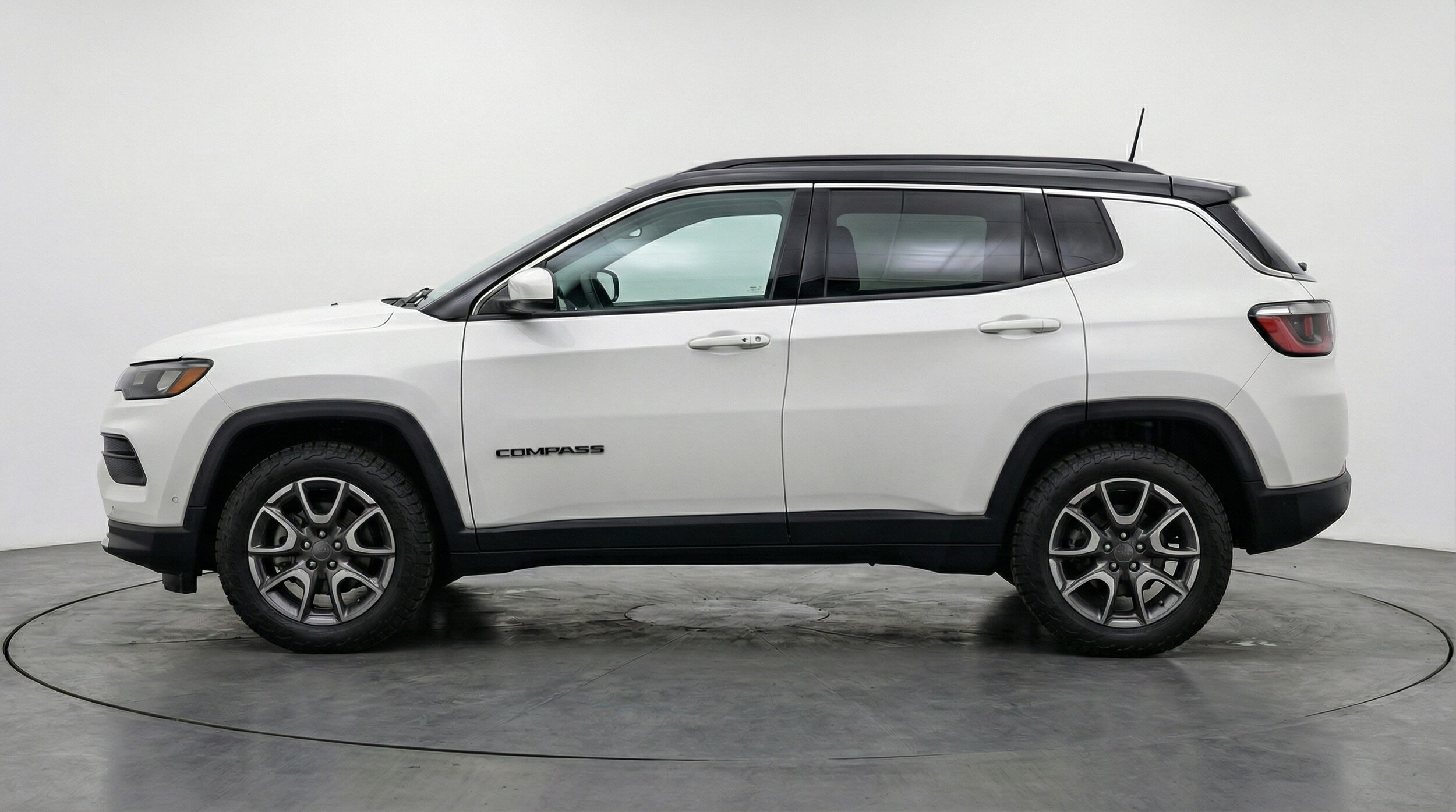 Thumbnail: 2025 Jeep Compass - 4