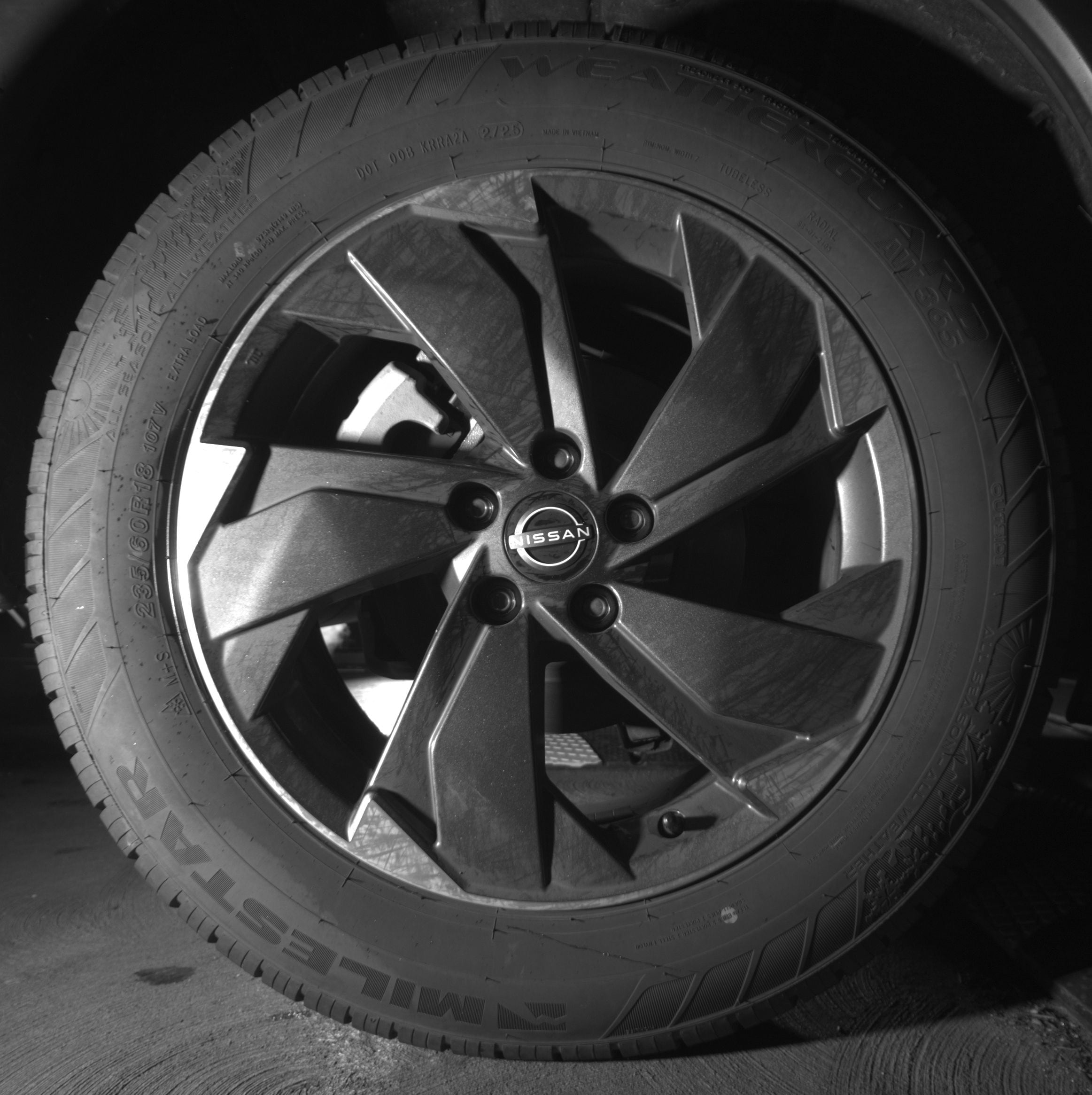 Thumbnail: 2025 Nissan Rogue - 12