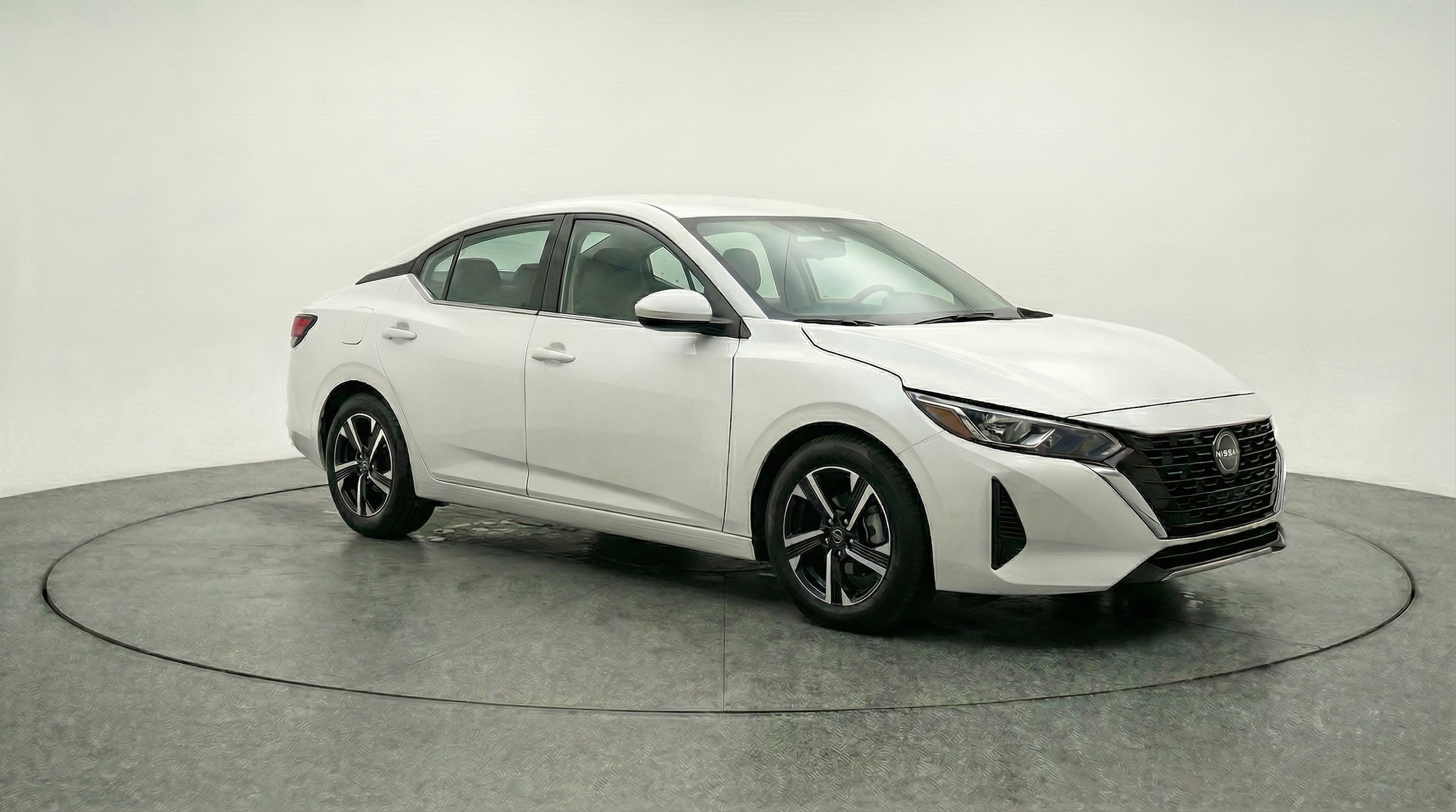 Thumbnail: 2025 Nissan Sentra - 1