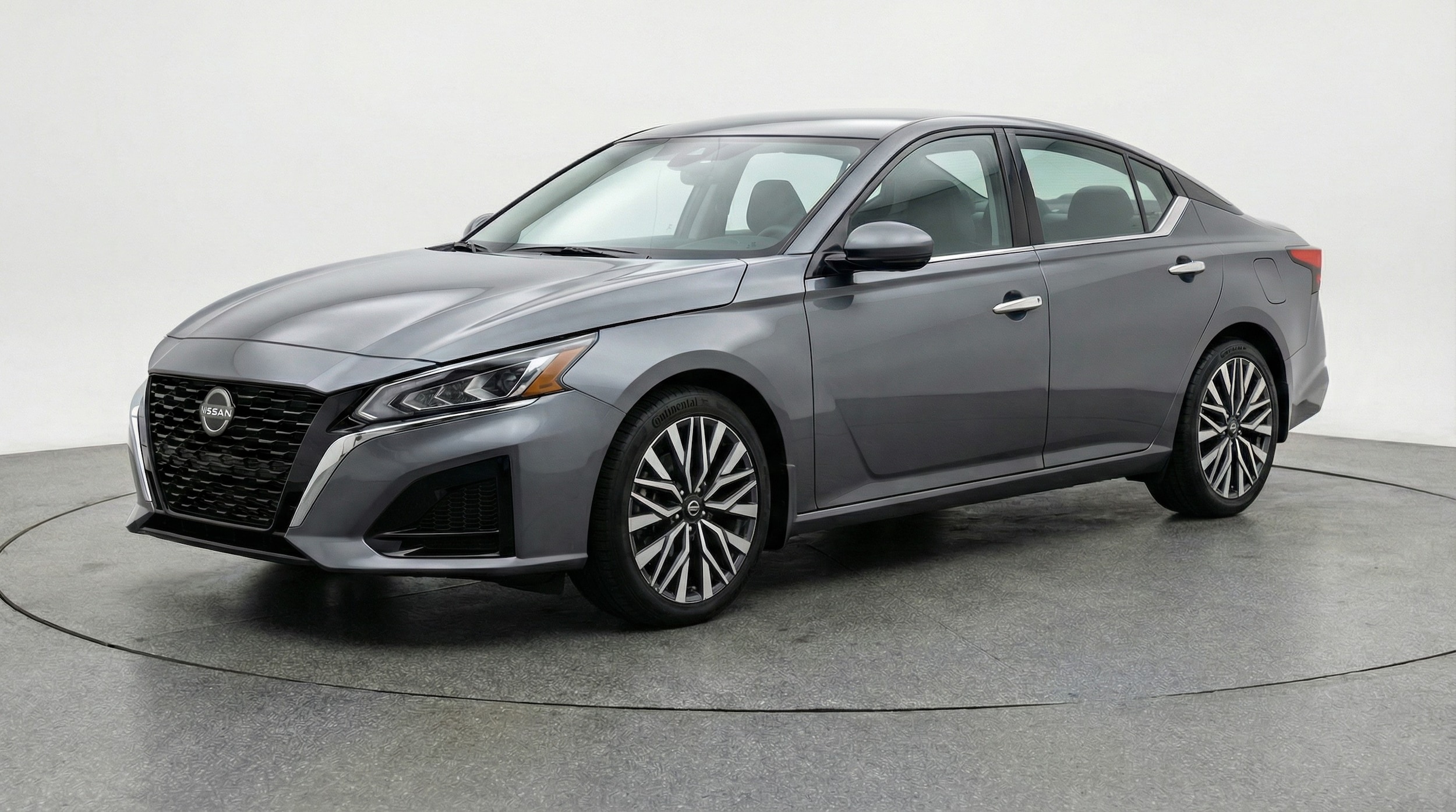 Thumbnail: 2025 Nissan Altima - 3