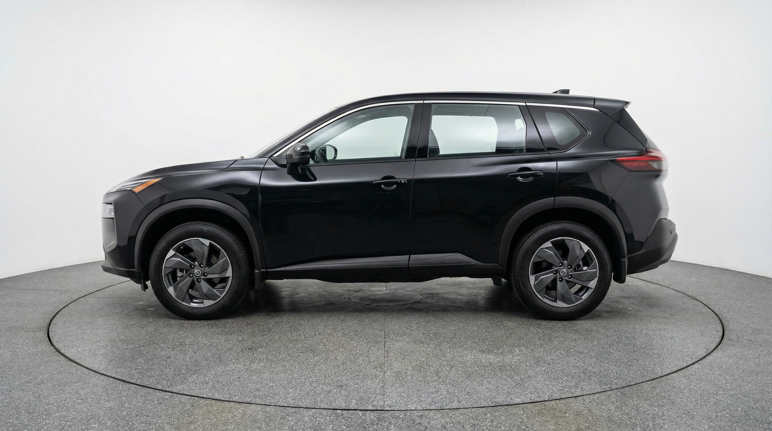 Thumbnail: 2025 Nissan Rogue - 4