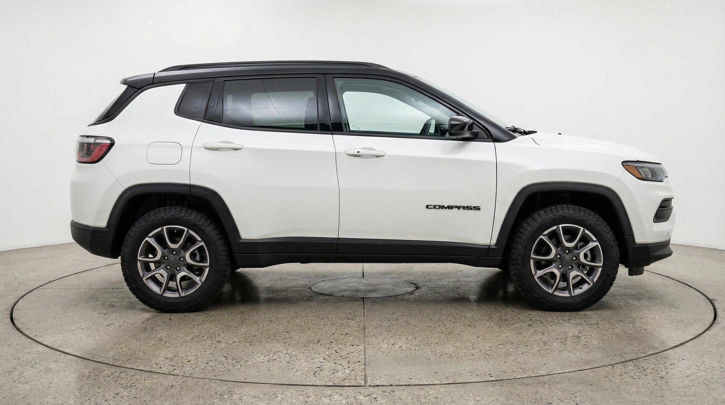 Thumbnail: 2025 Jeep Compass - 11