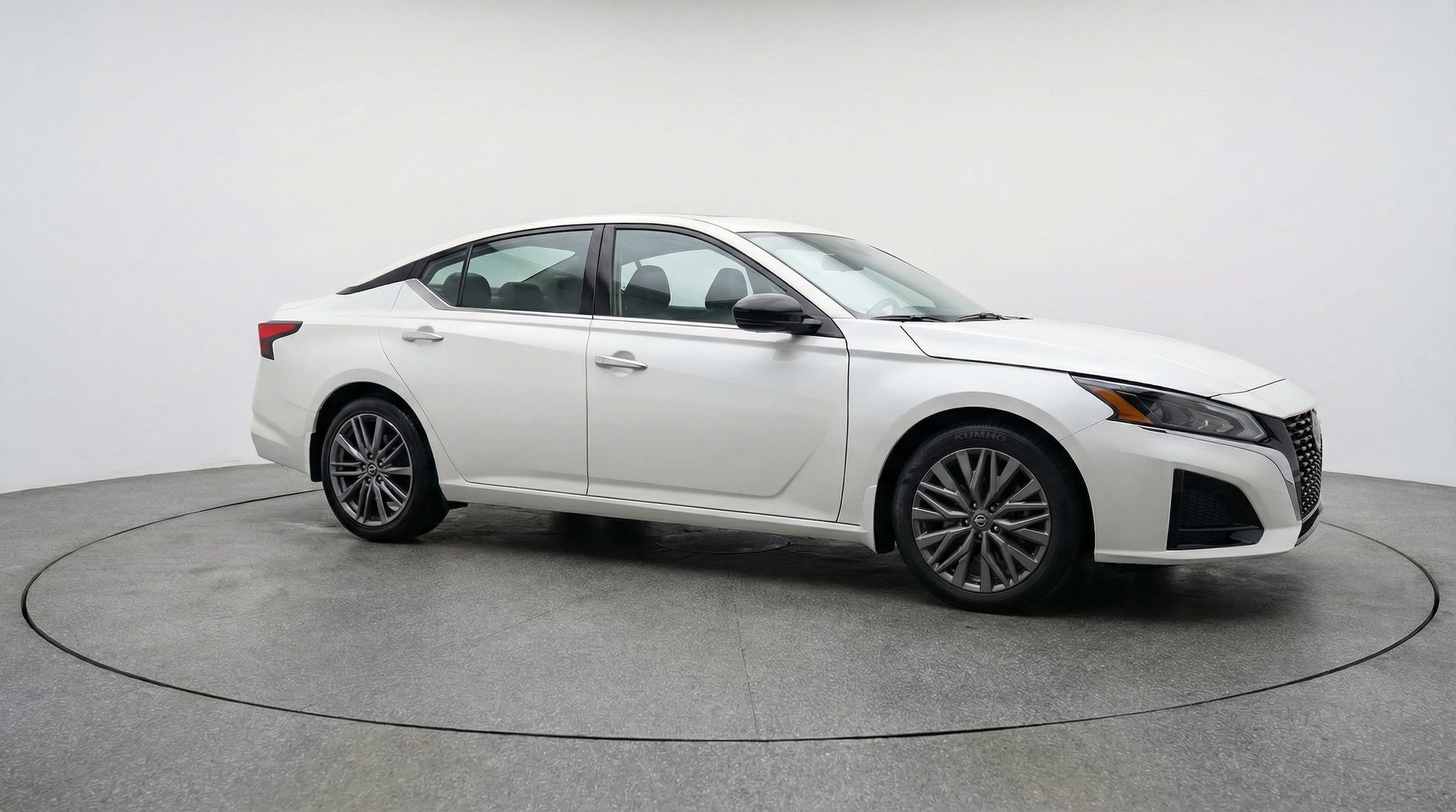 Thumbnail: 2025 Nissan Altima - 1