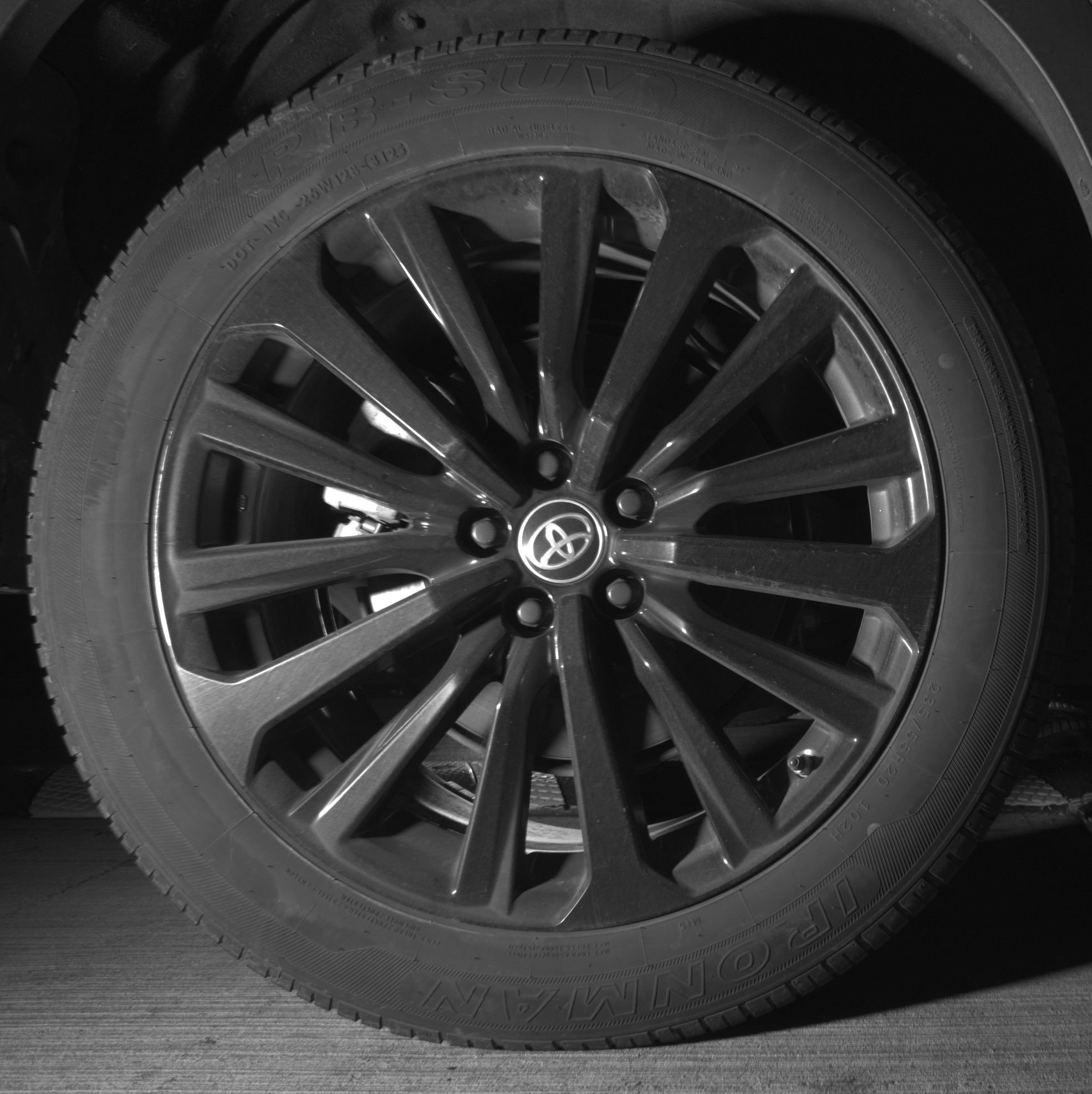 Thumbnail: 2025 Toyota Highlander - 15