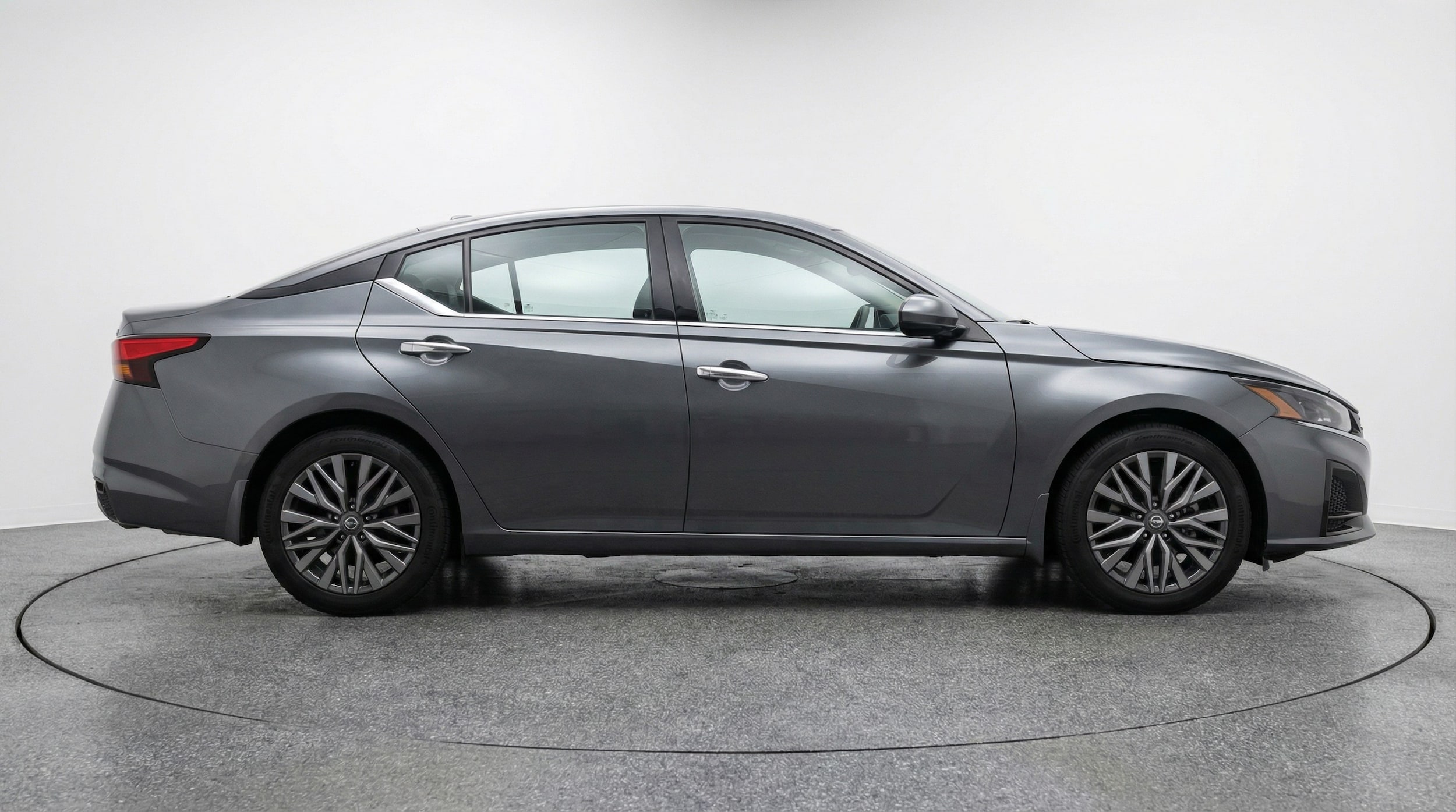 Thumbnail: 2025 Nissan Altima - 8