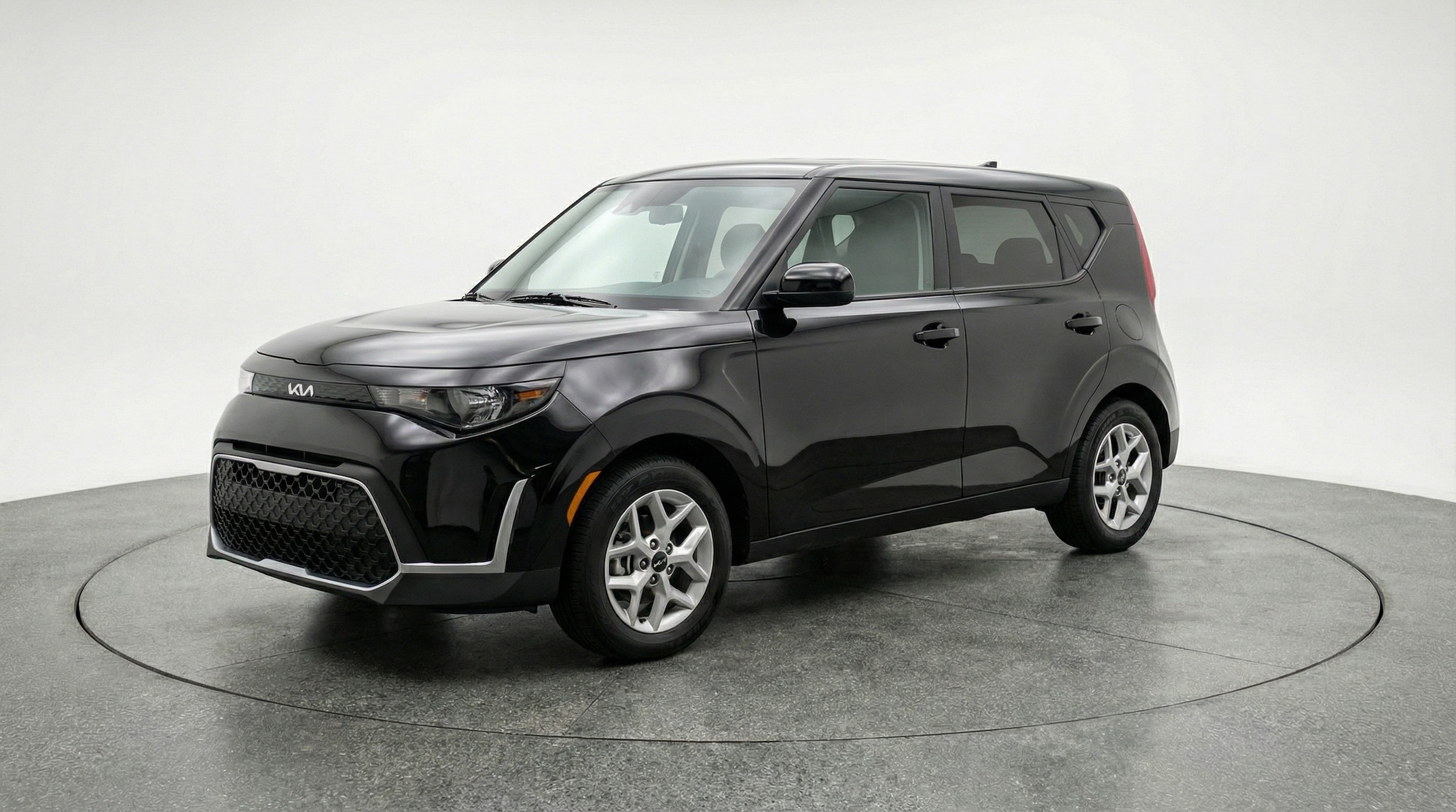 Thumbnail: 2025 Kia Soul - 3