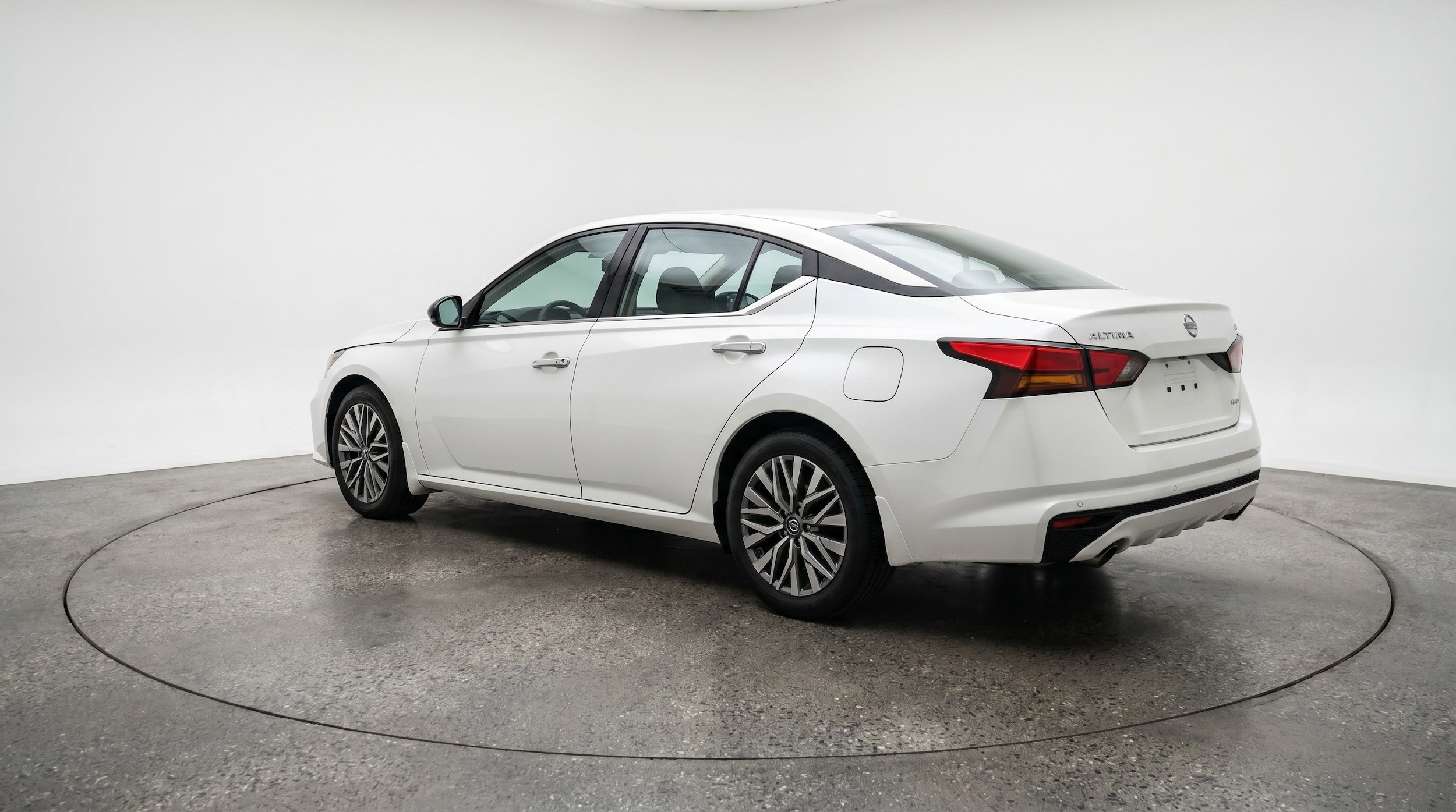 Thumbnail: 2025 Nissan Altima - 6