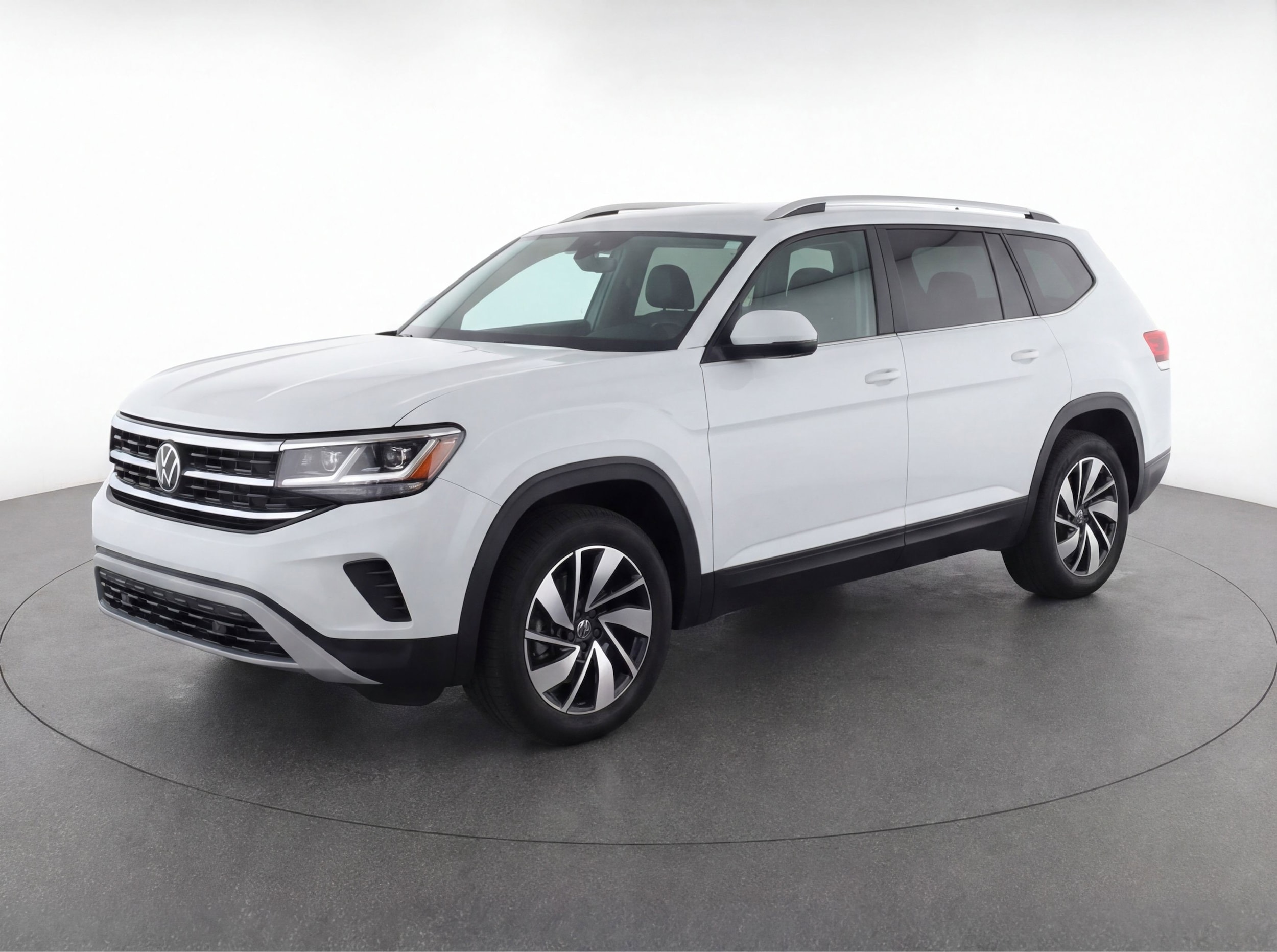 Thumbnail: 2025 Volkswagen Atlas - 3