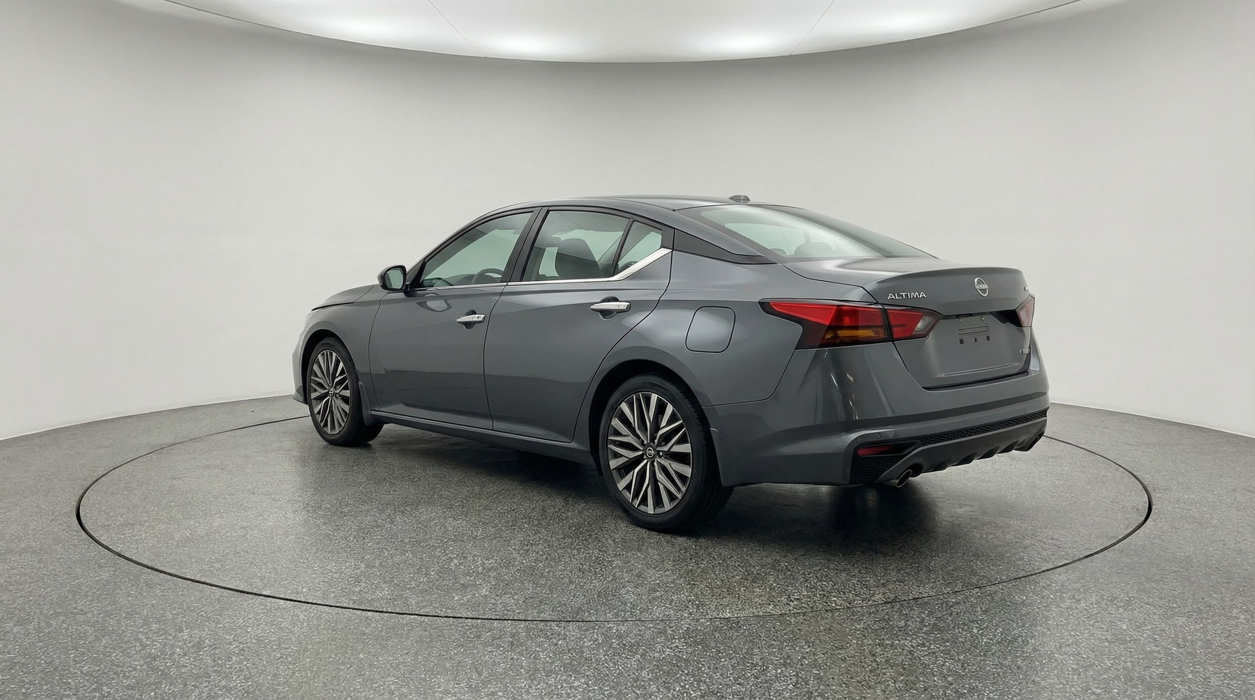 Thumbnail: 2025 Nissan Altima - 5