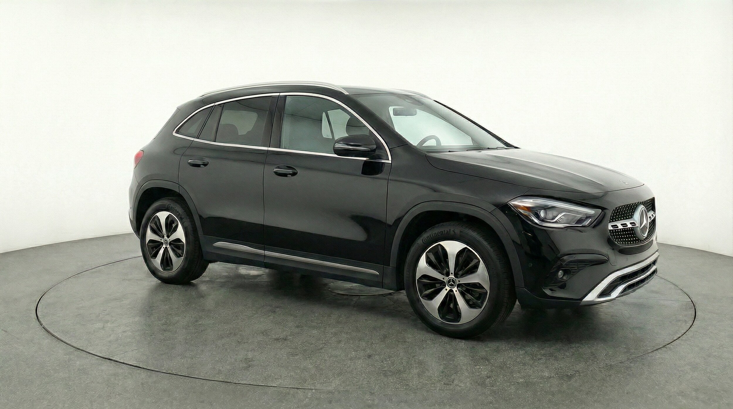 Thumbnail: 2025 Mercedes-Benz GLA - 1