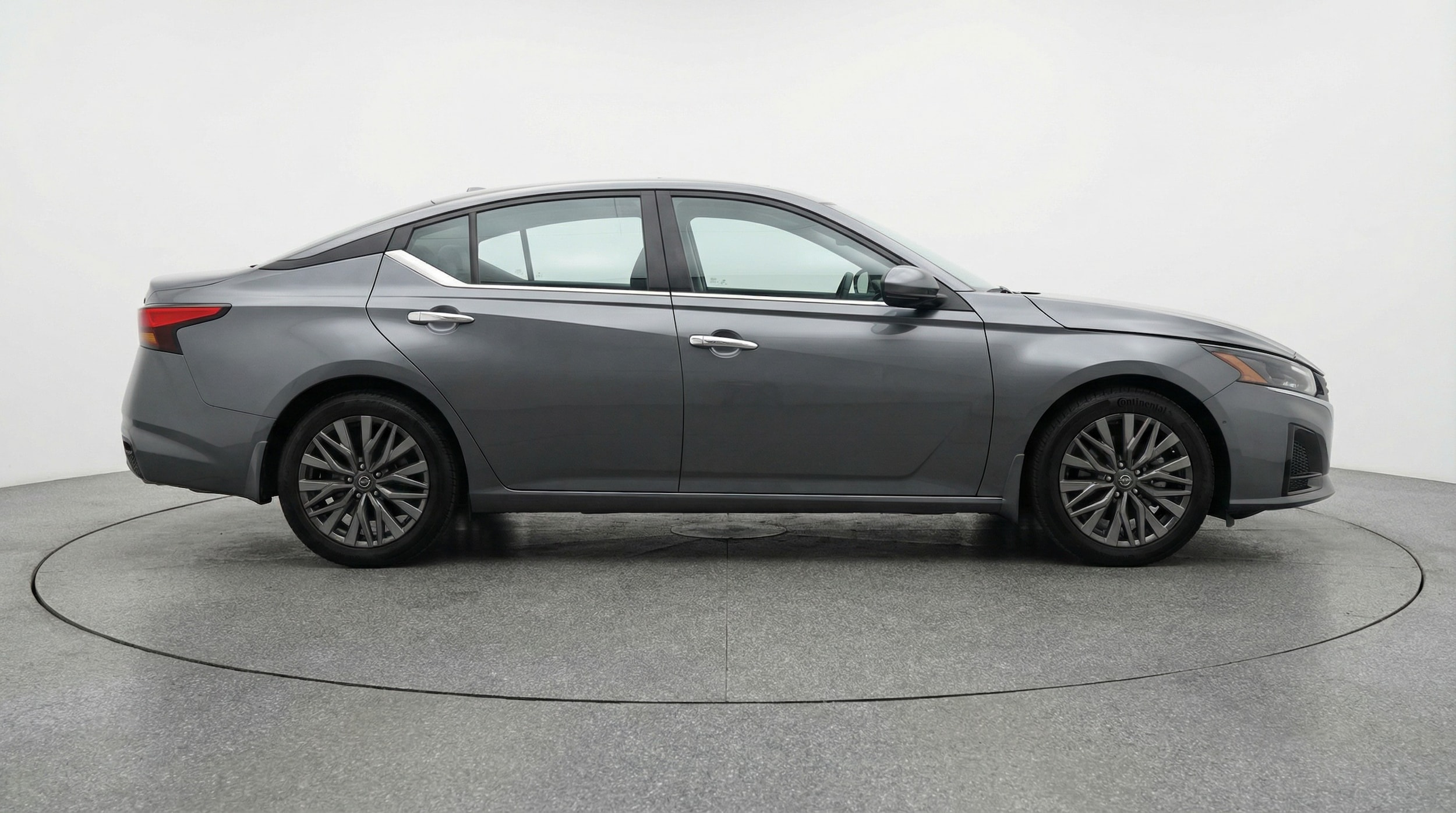 Thumbnail: 2025 Nissan Altima - 8