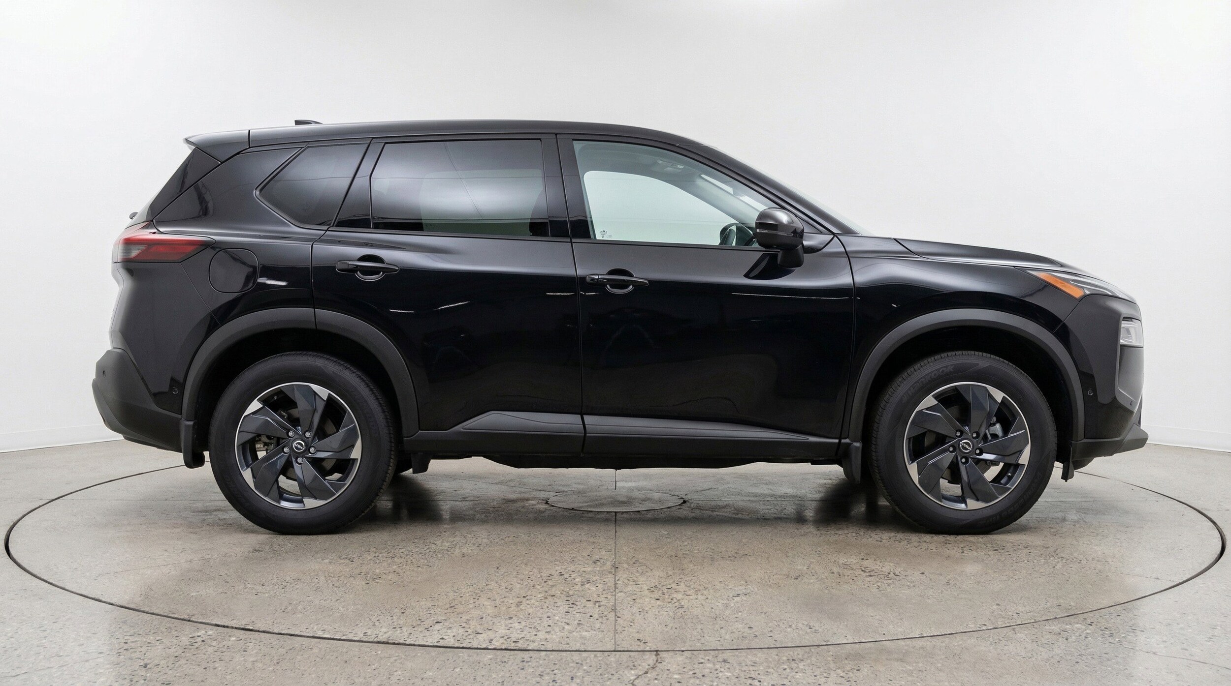 Thumbnail: 2025 Nissan Rogue - 11