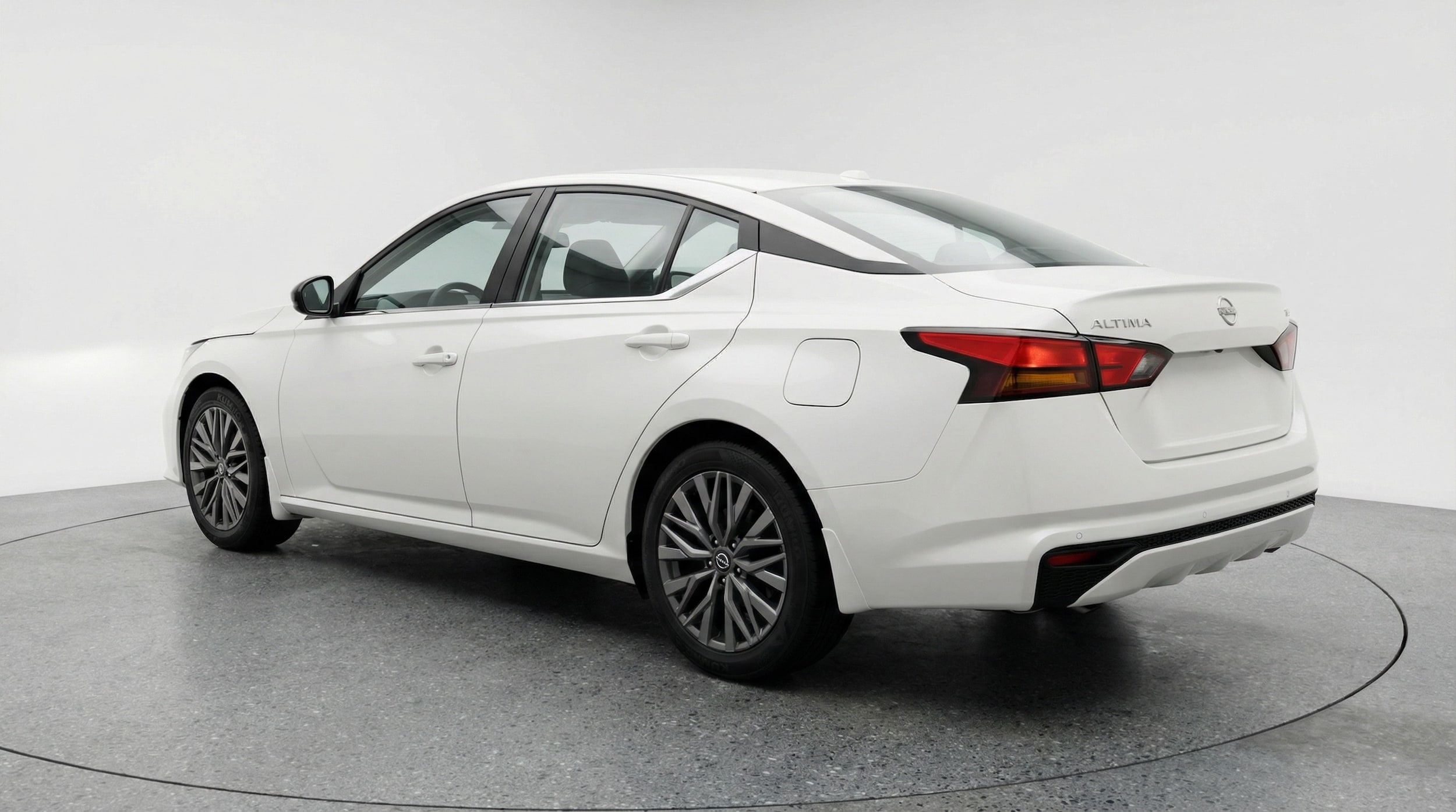 Thumbnail: 2025 Nissan Altima - 5