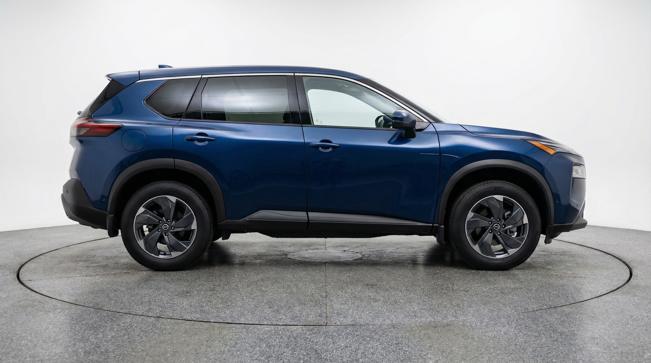 Thumbnail: 2025 Nissan Rogue - 8