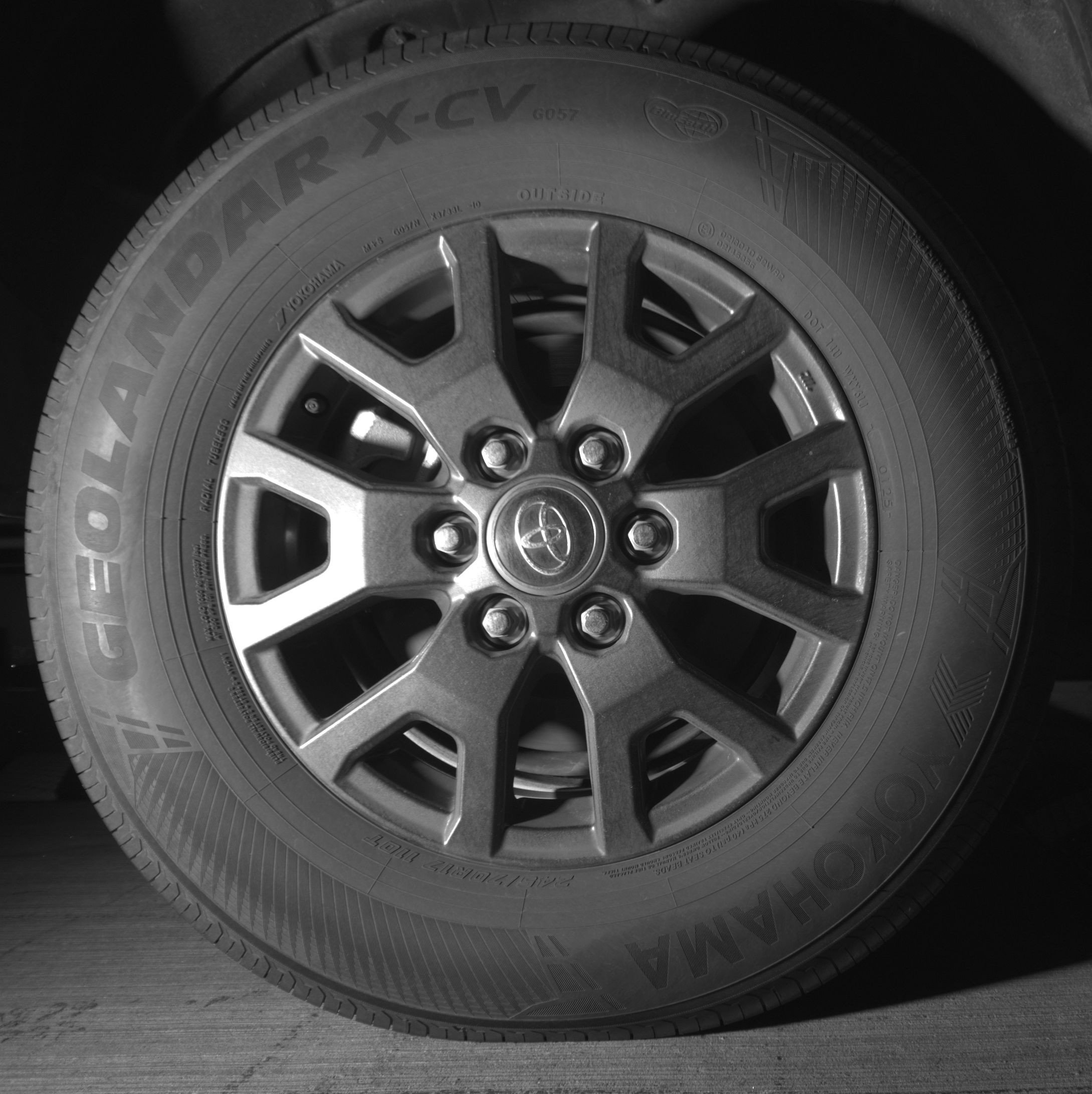 Thumbnail: 2025 Toyota 4Runner - 15