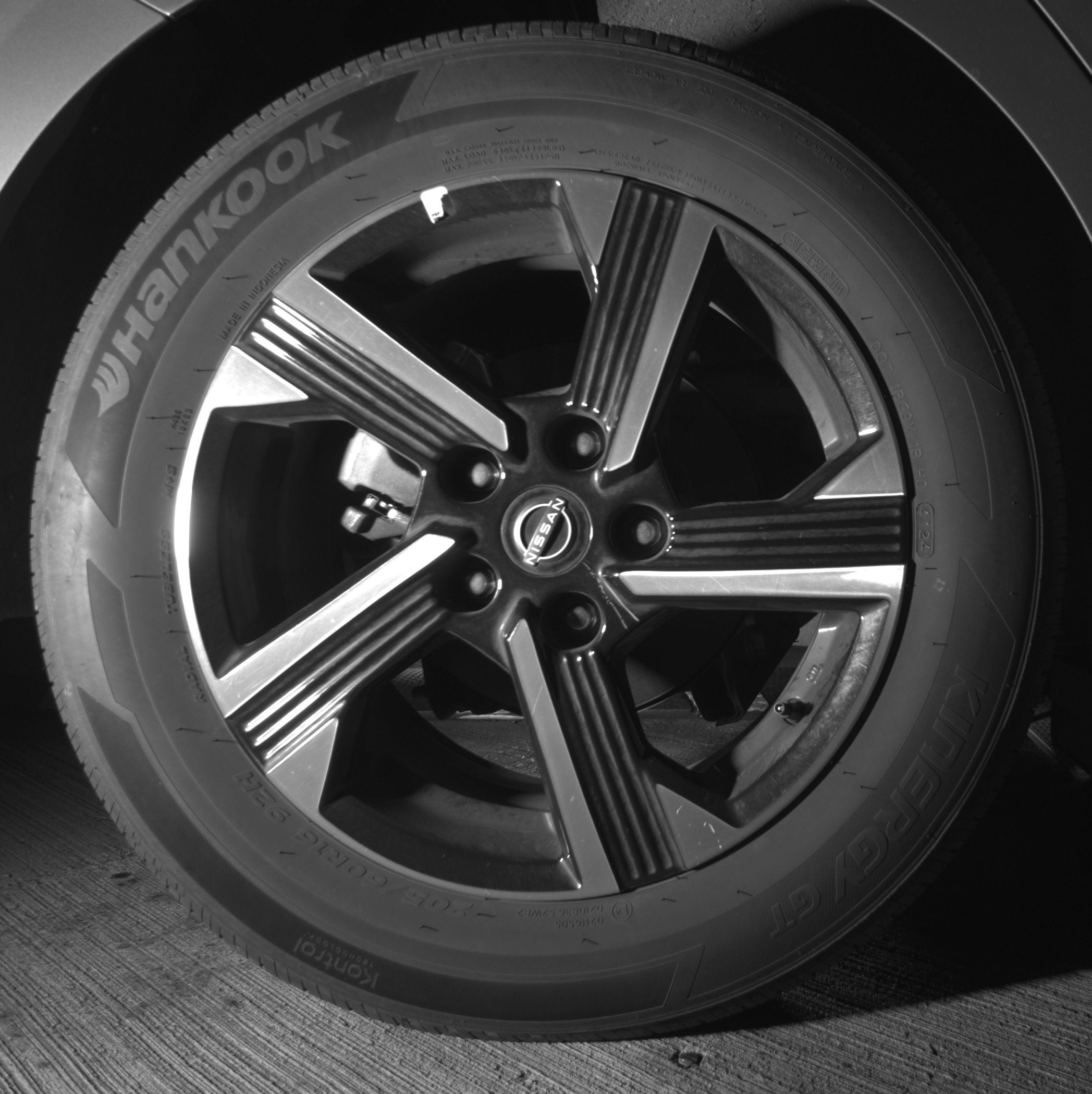 Thumbnail: 2025 Nissan Sentra - 12