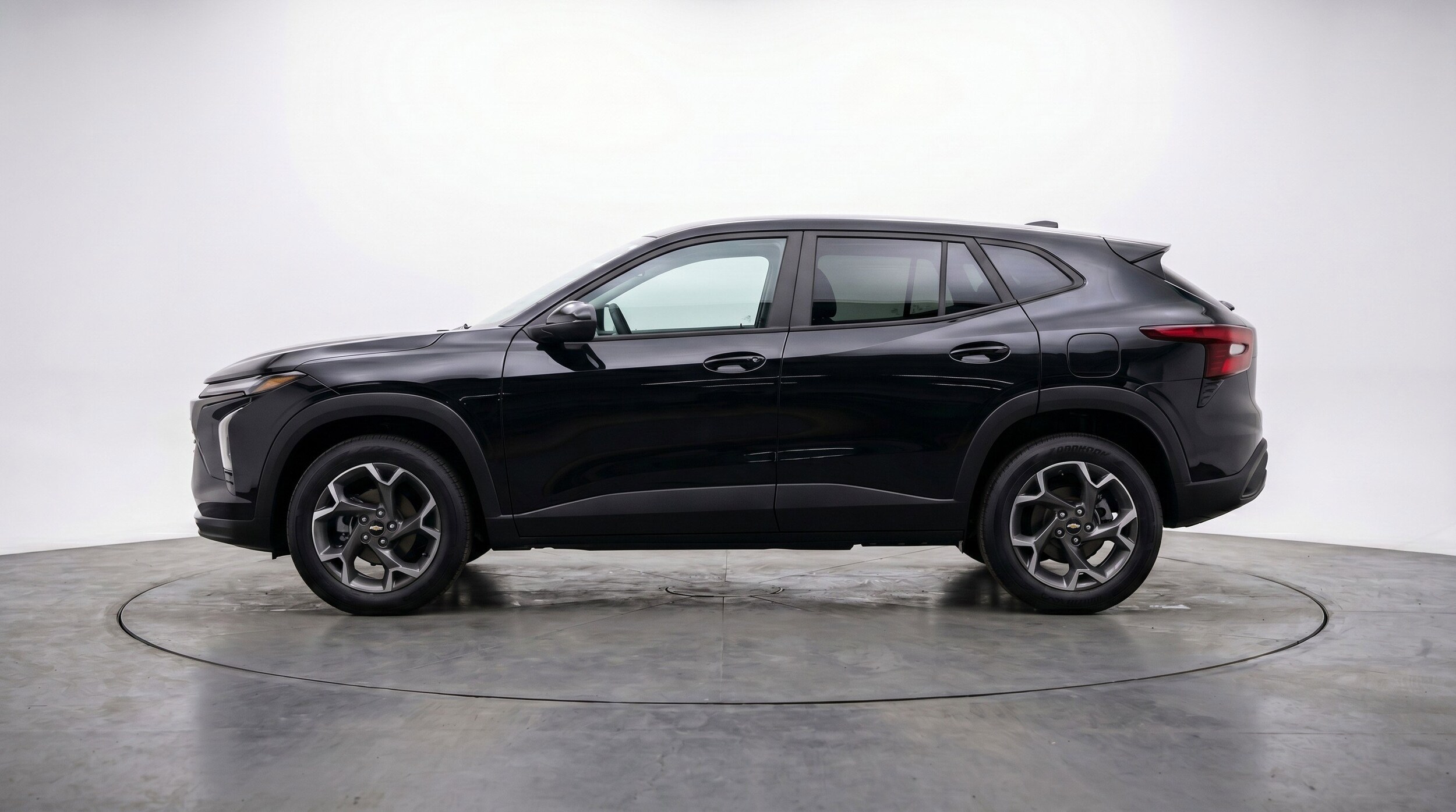 Thumbnail: 2025 Chevrolet Trax - 5