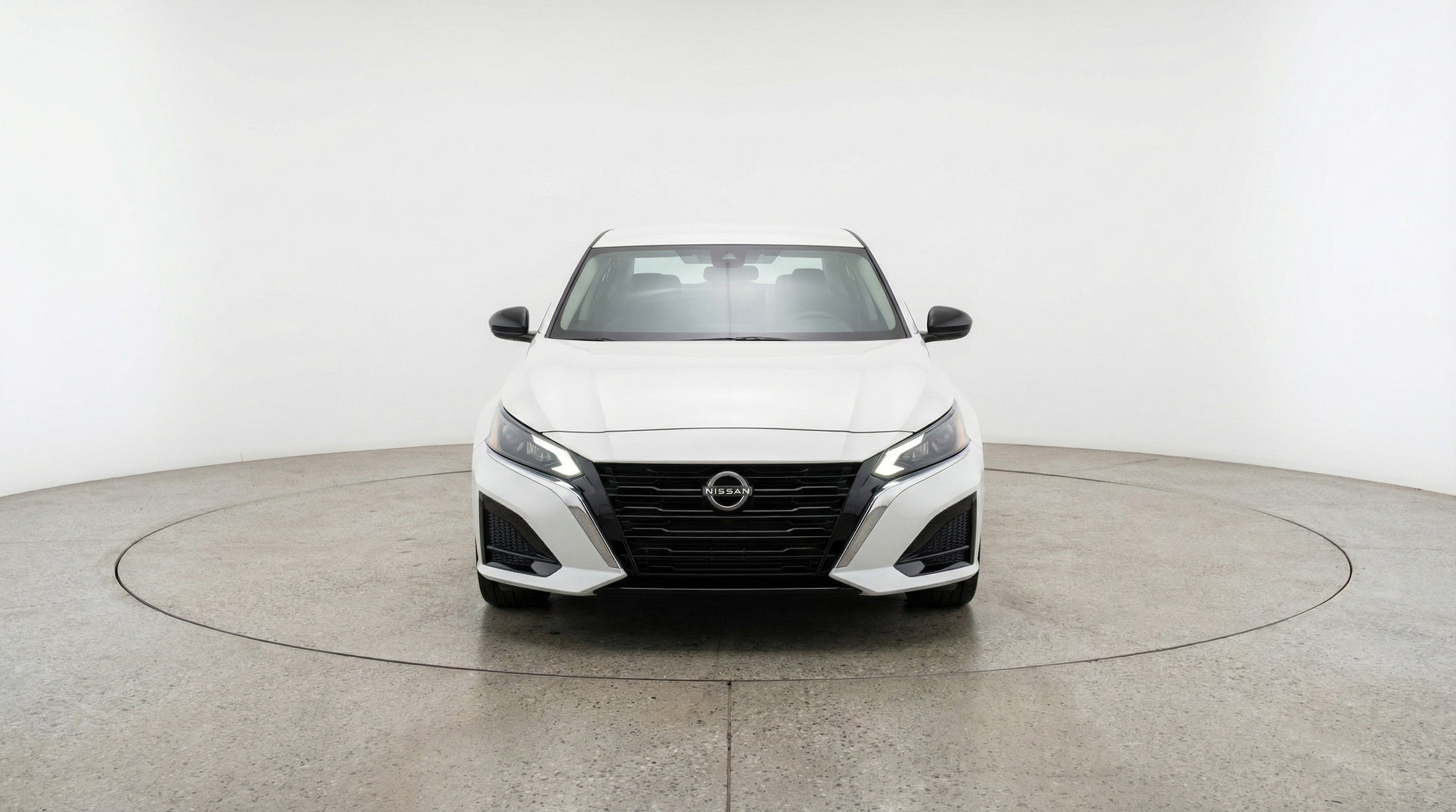 Thumbnail: 2025 Nissan Altima - 2