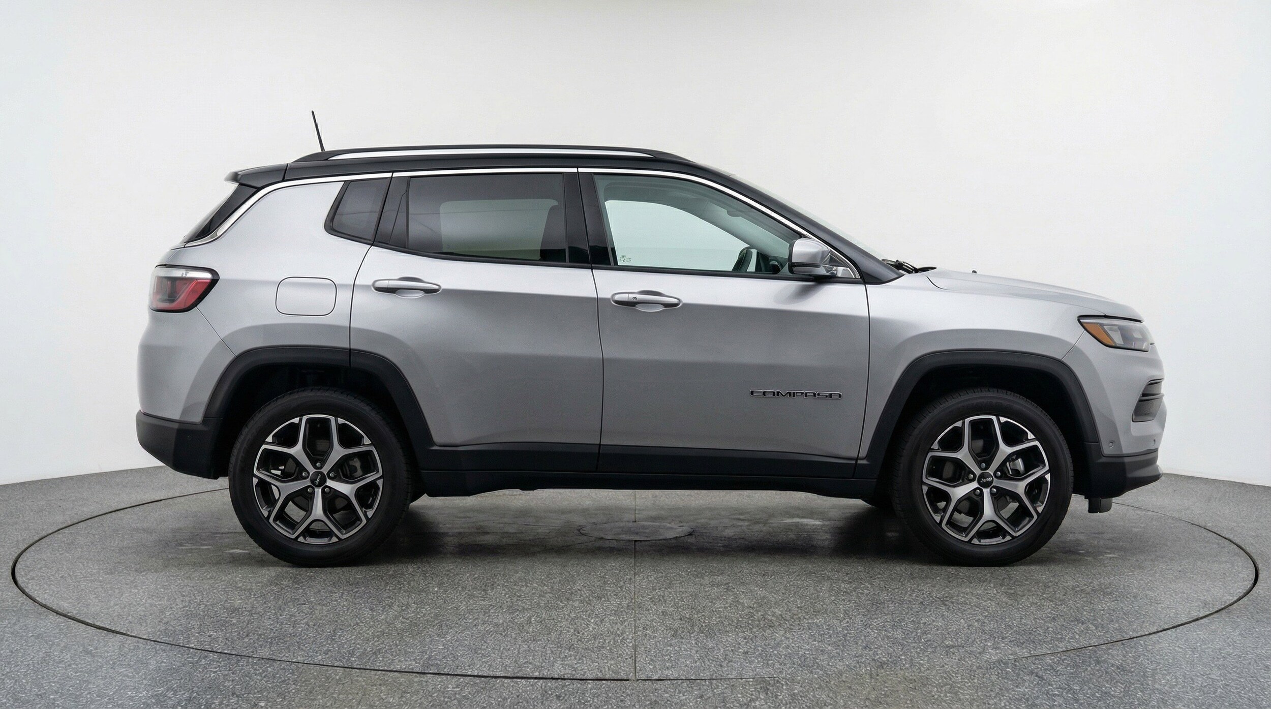Thumbnail: 2025 Jeep Compass - 11
