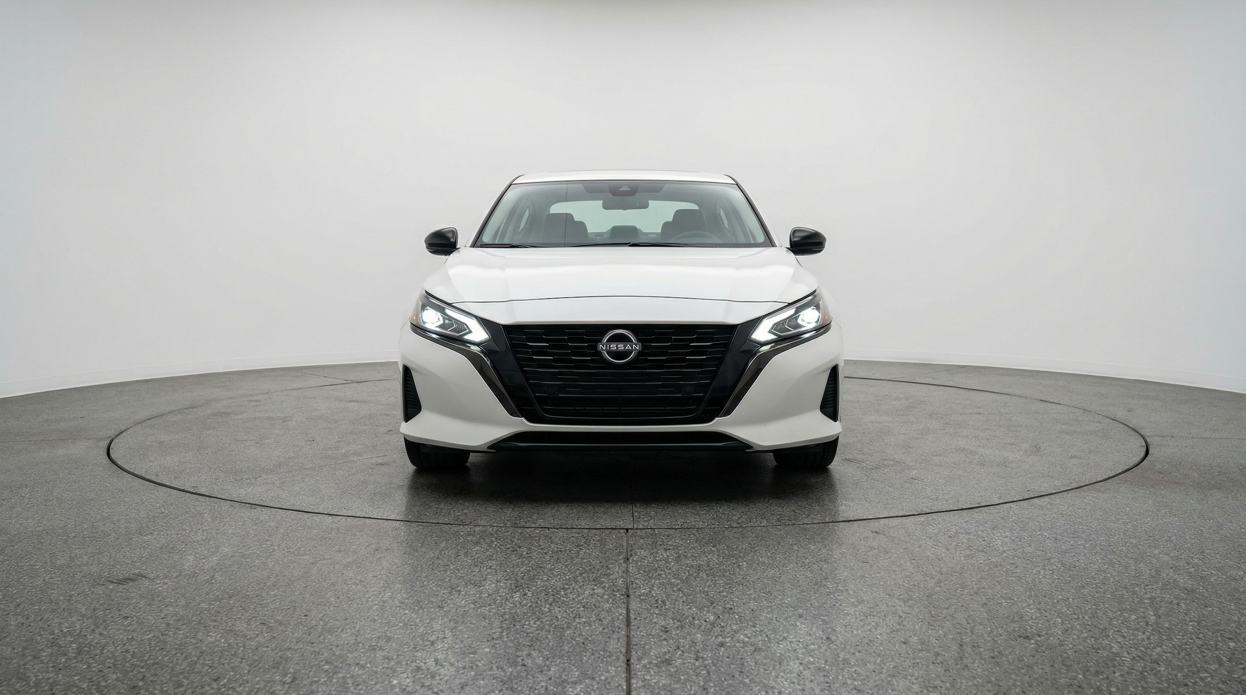 Thumbnail: 2025 Nissan Altima - 2