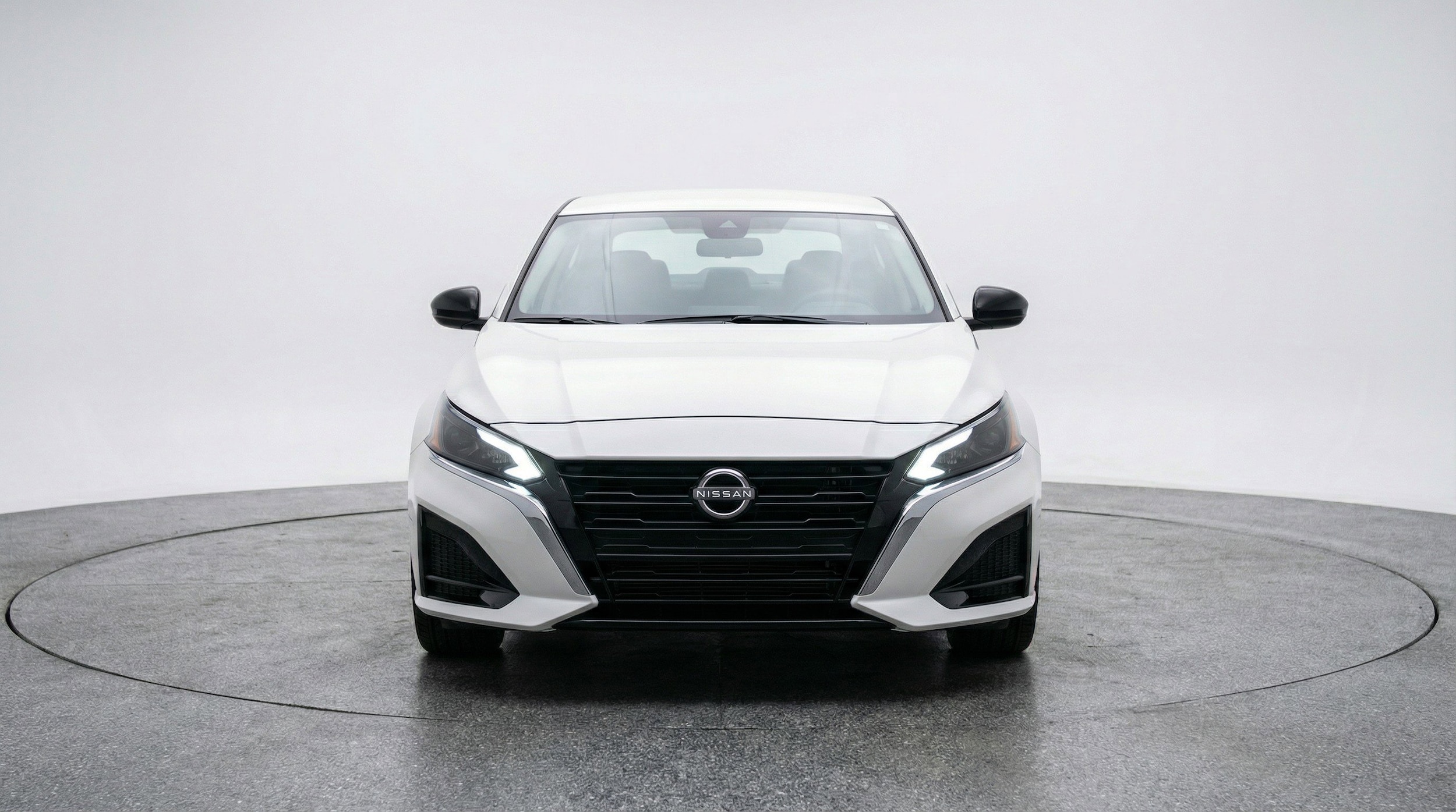 Thumbnail: 2025 Nissan Altima - 2