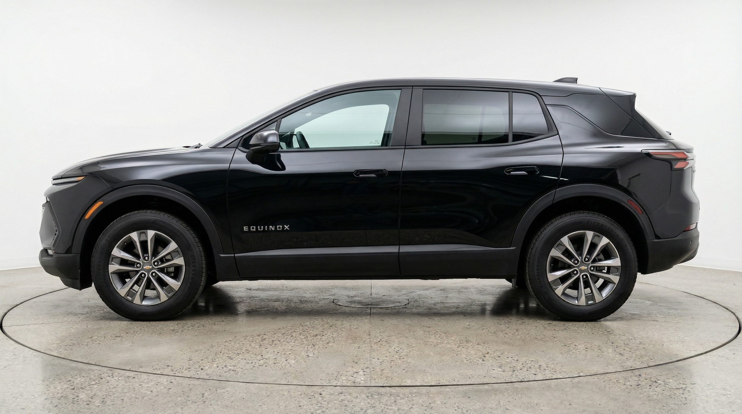 Thumbnail: 2025 Chevrolet Equinox - 4