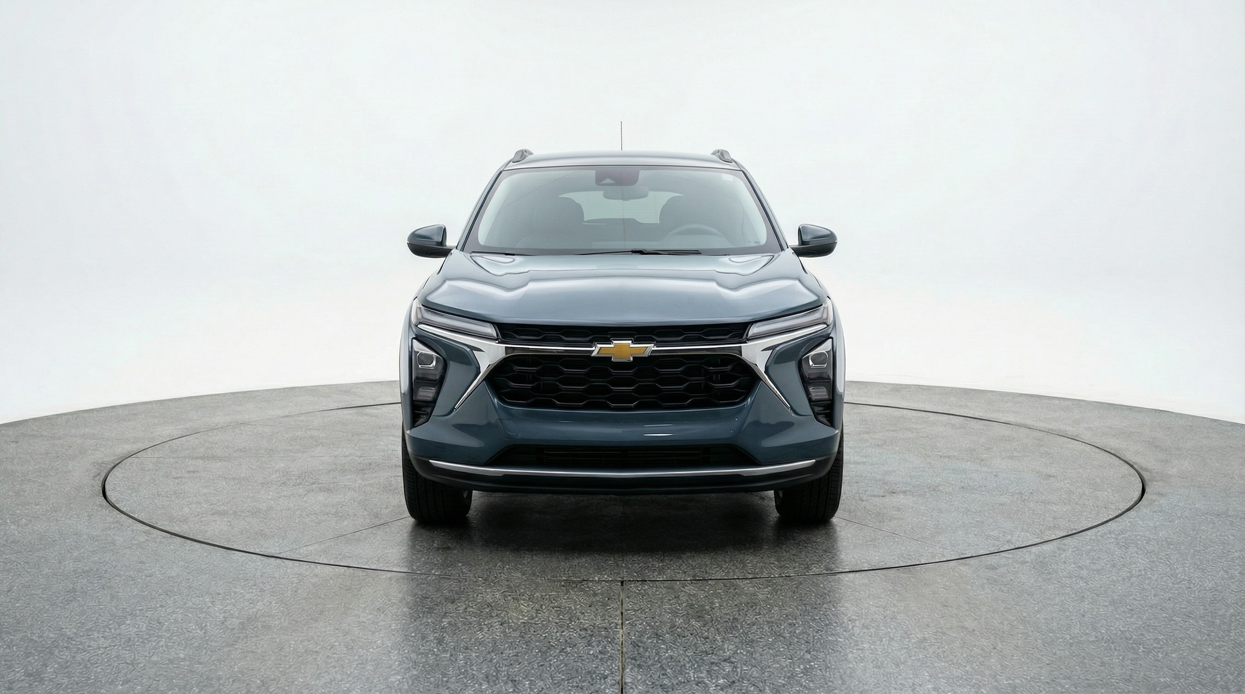 Thumbnail: 2025 Chevrolet Trax - 2