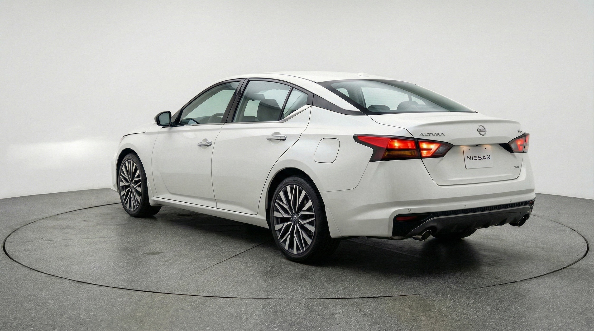 Thumbnail: 2025 Nissan Altima - 6