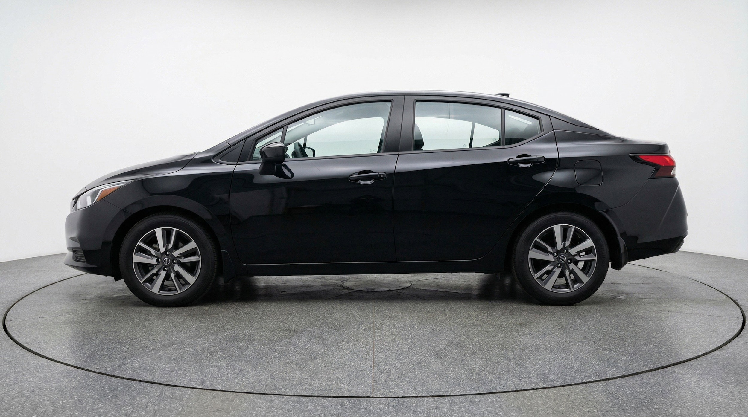 Thumbnail: 2025 Nissan Versa - 5